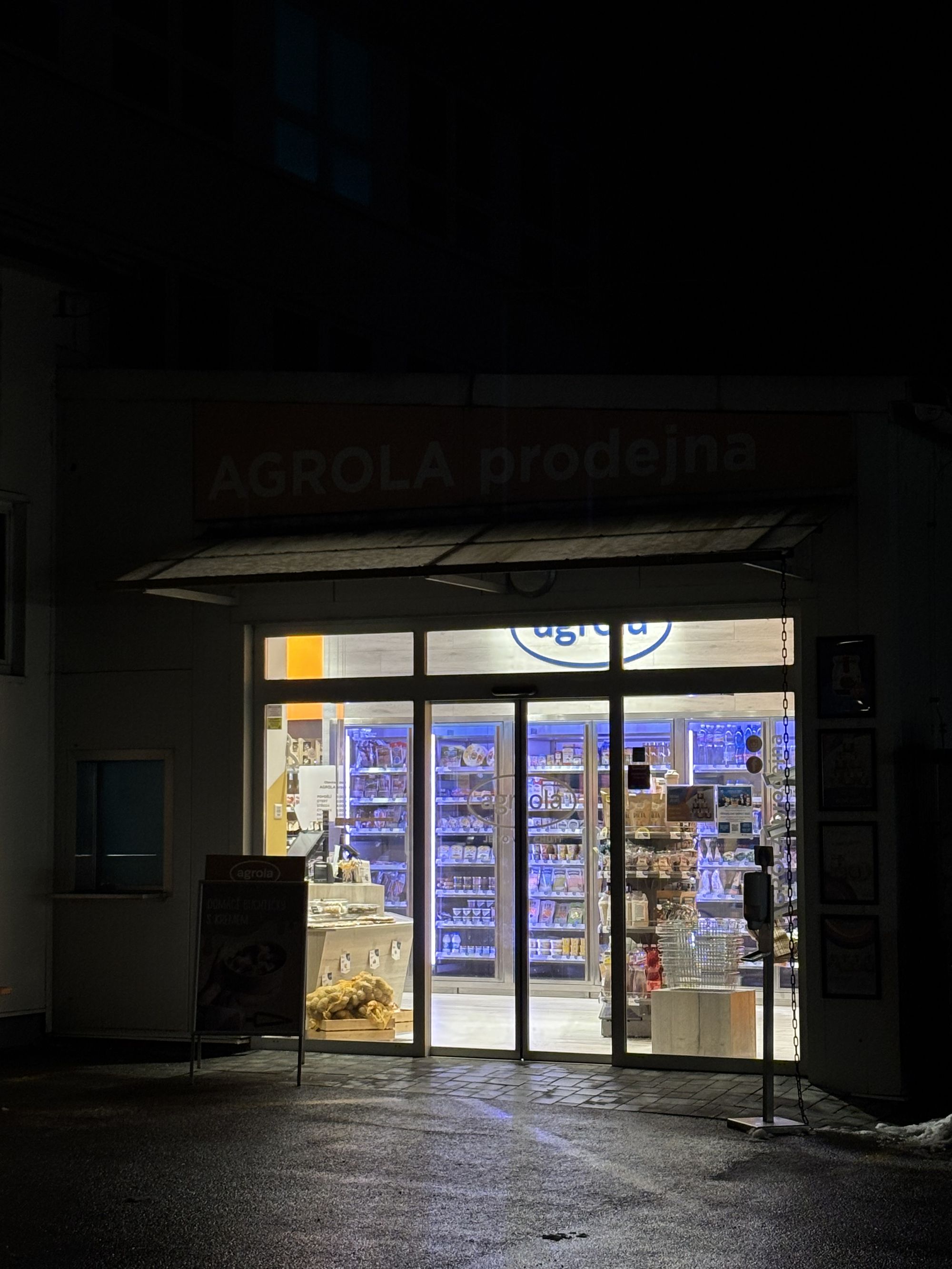 AGROLA - Prodejce potravin foto 6