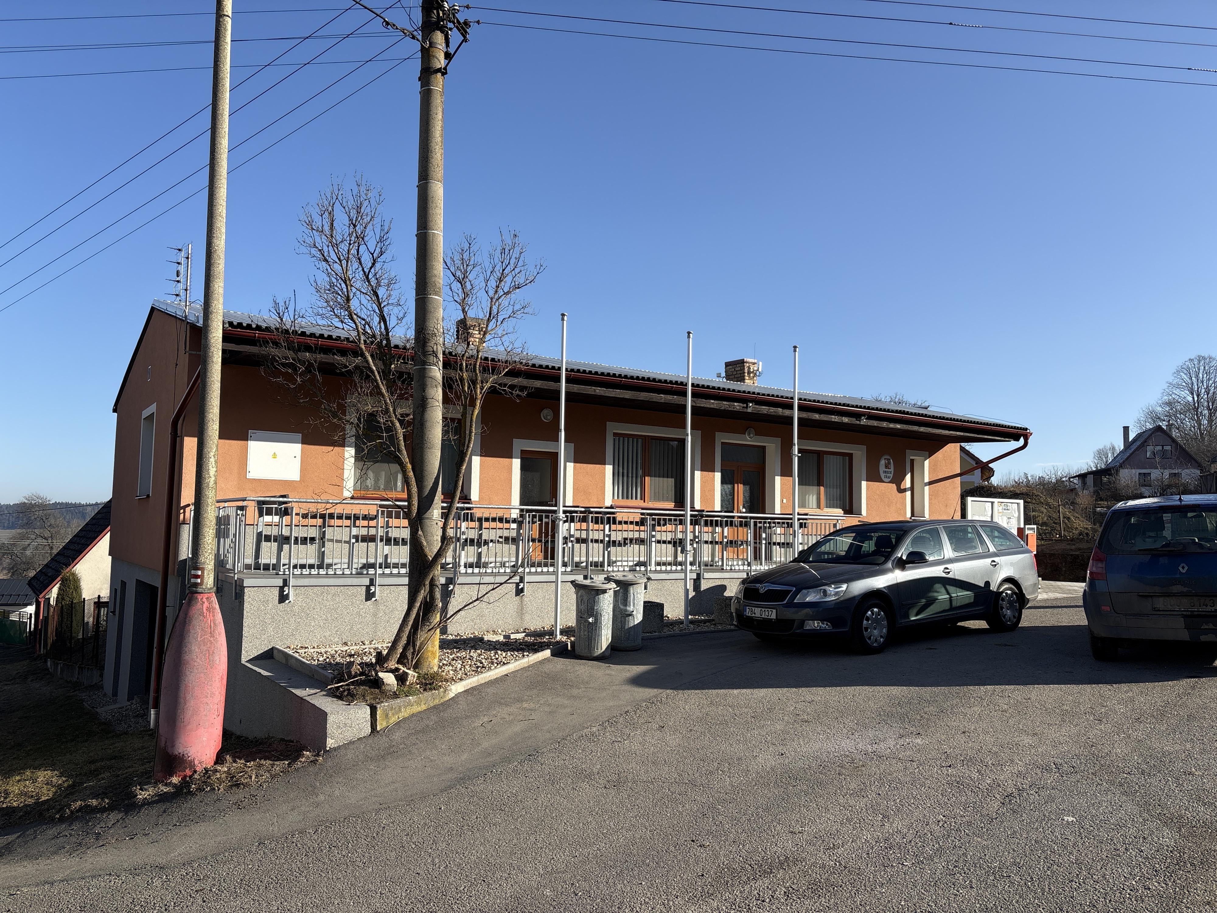 Pohnání - obecní úřad