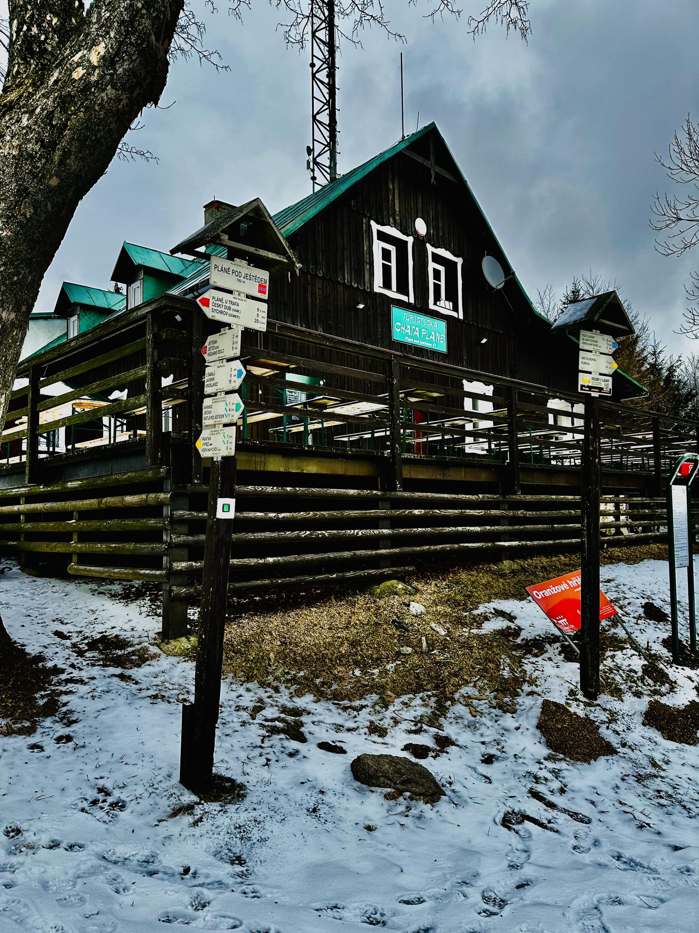 Restaurace Chata Pláně pod Ještědem foto 4