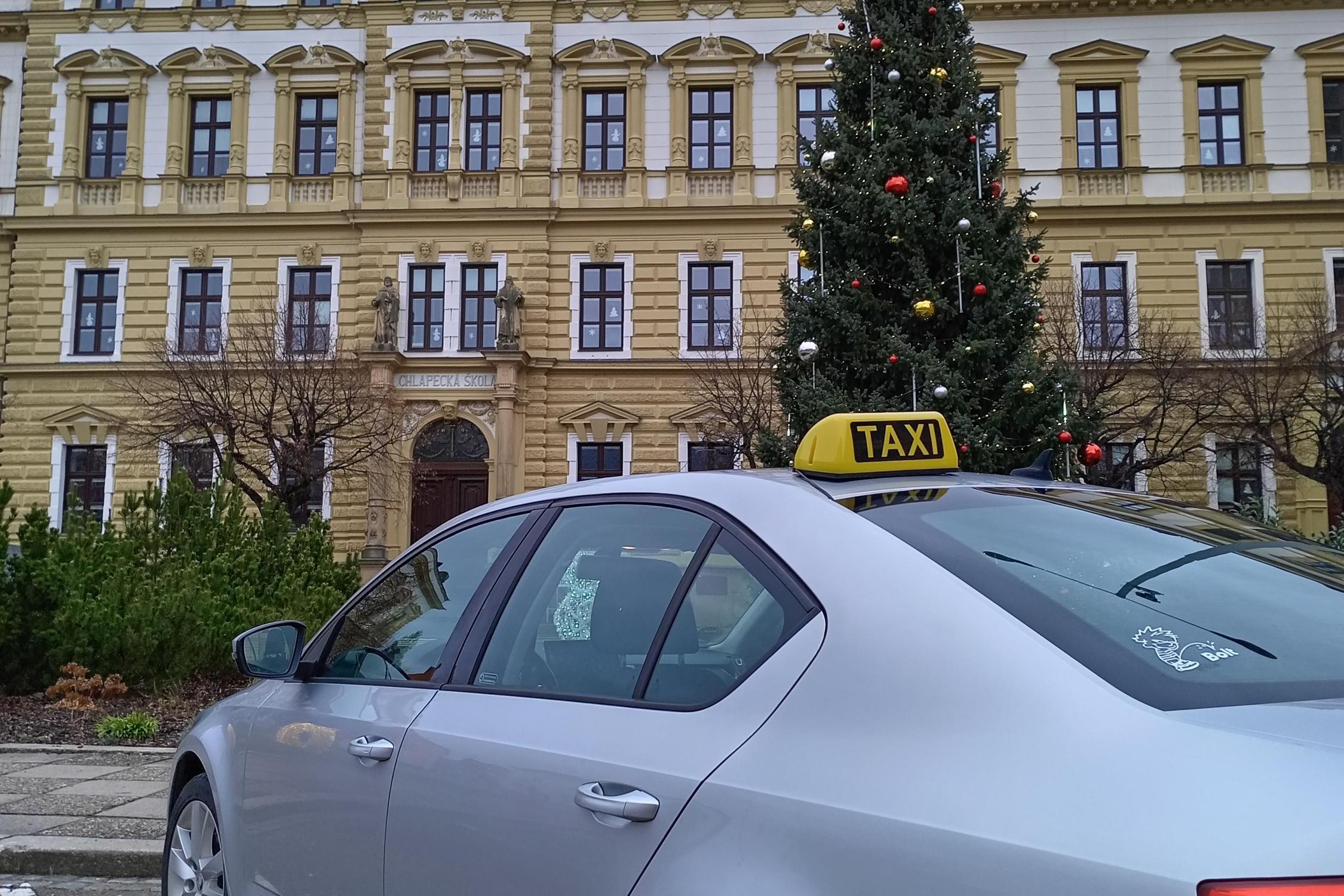 Taxi Storm Přelouč / Taxi Konečný