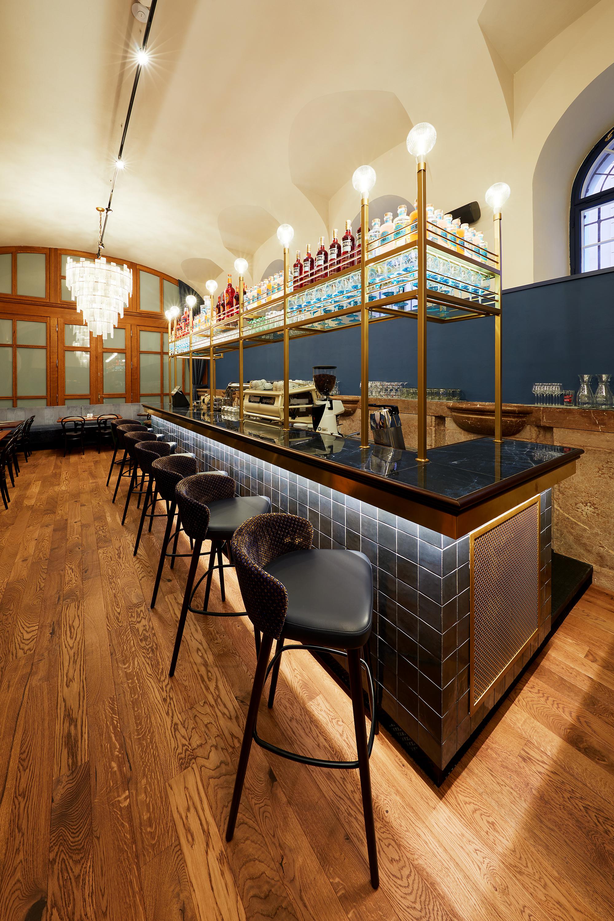 L'Osteria Palác Kinských foto 3