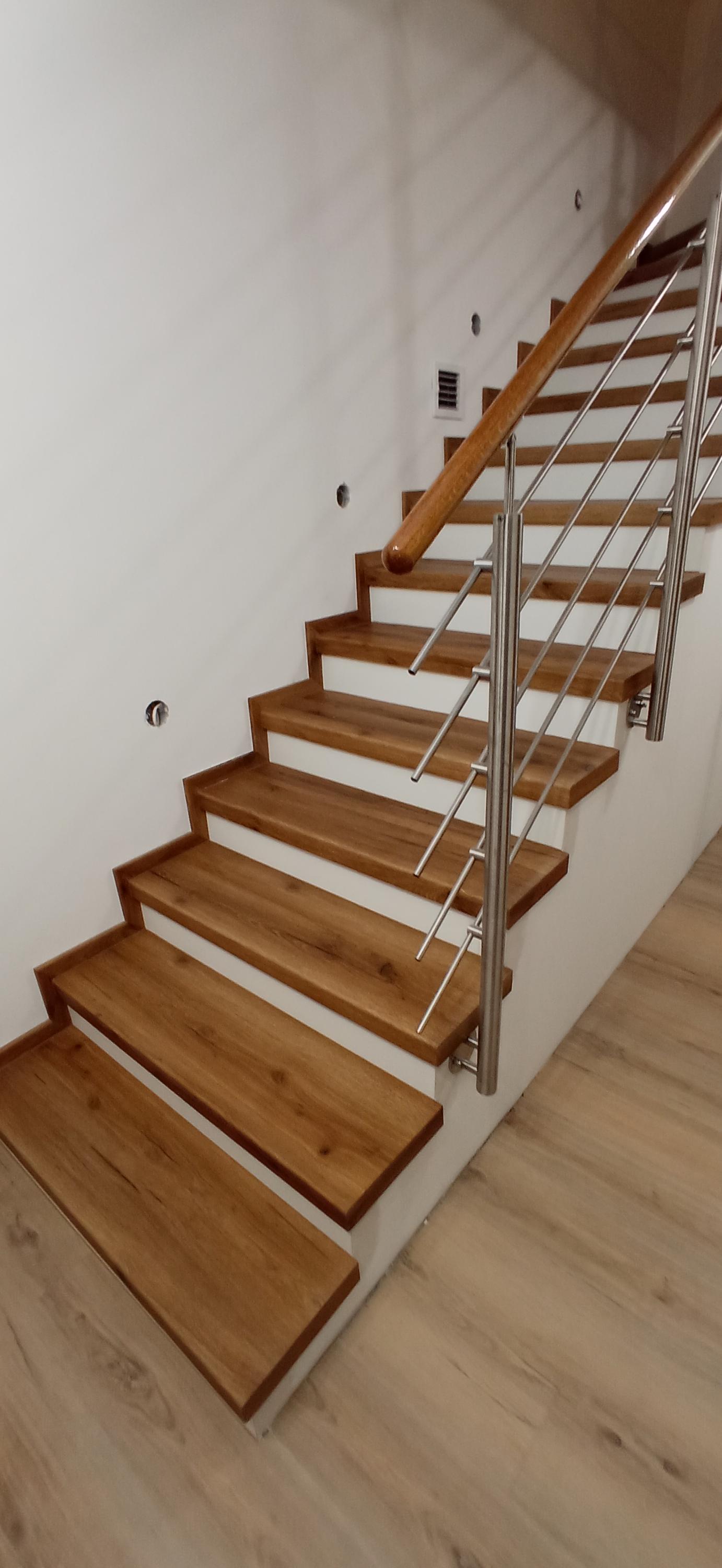 Vinylové Schody - Trhlík foto 5