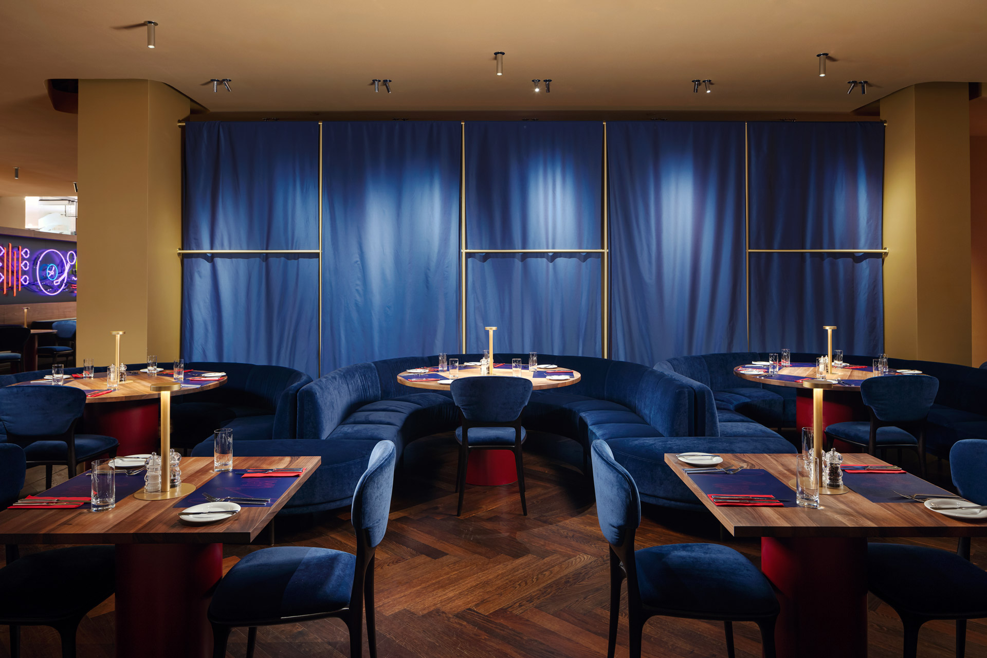 Jazzmin Bar & Dining foto 2