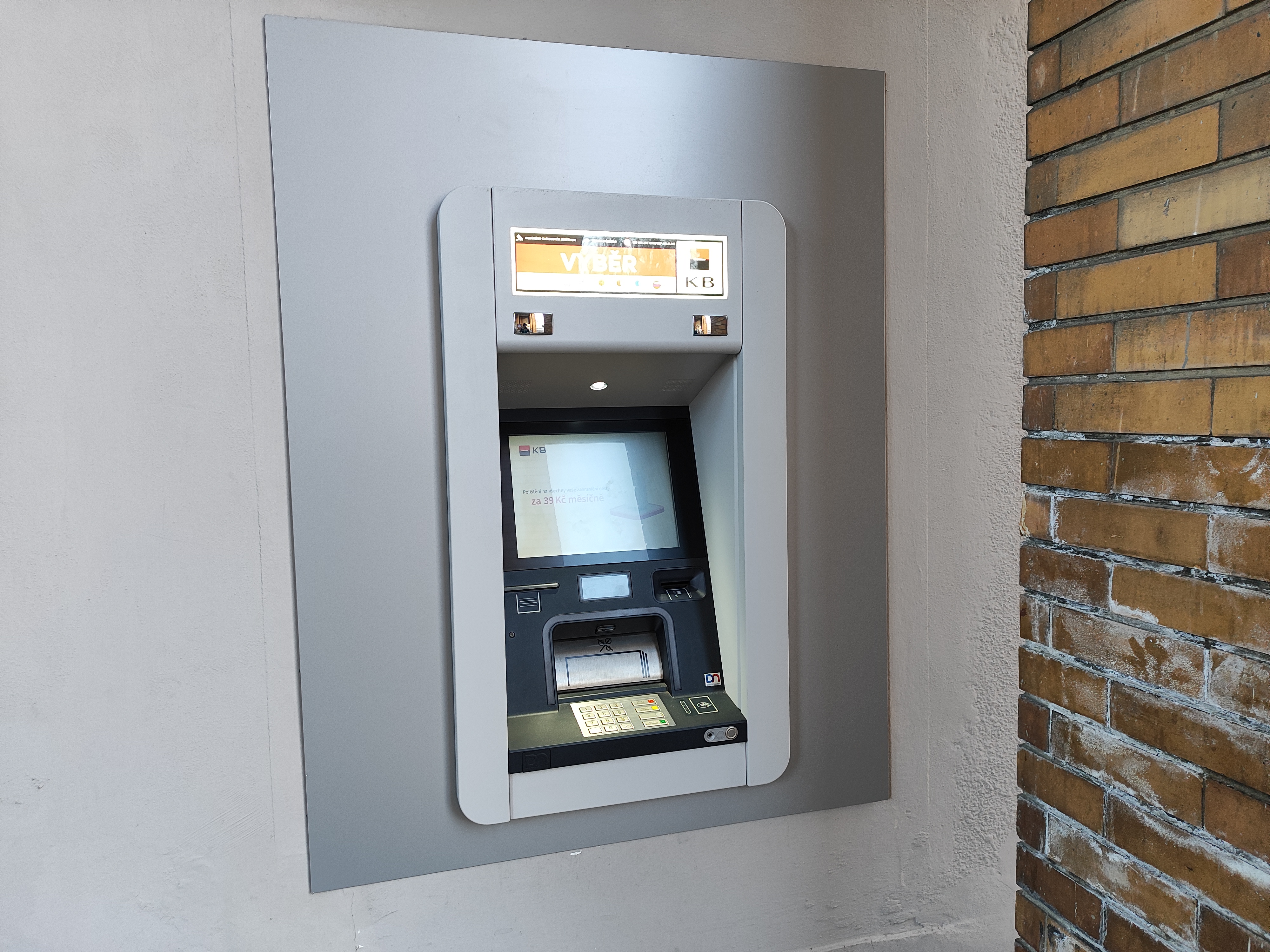 Bankomat Komerční banky foto 3