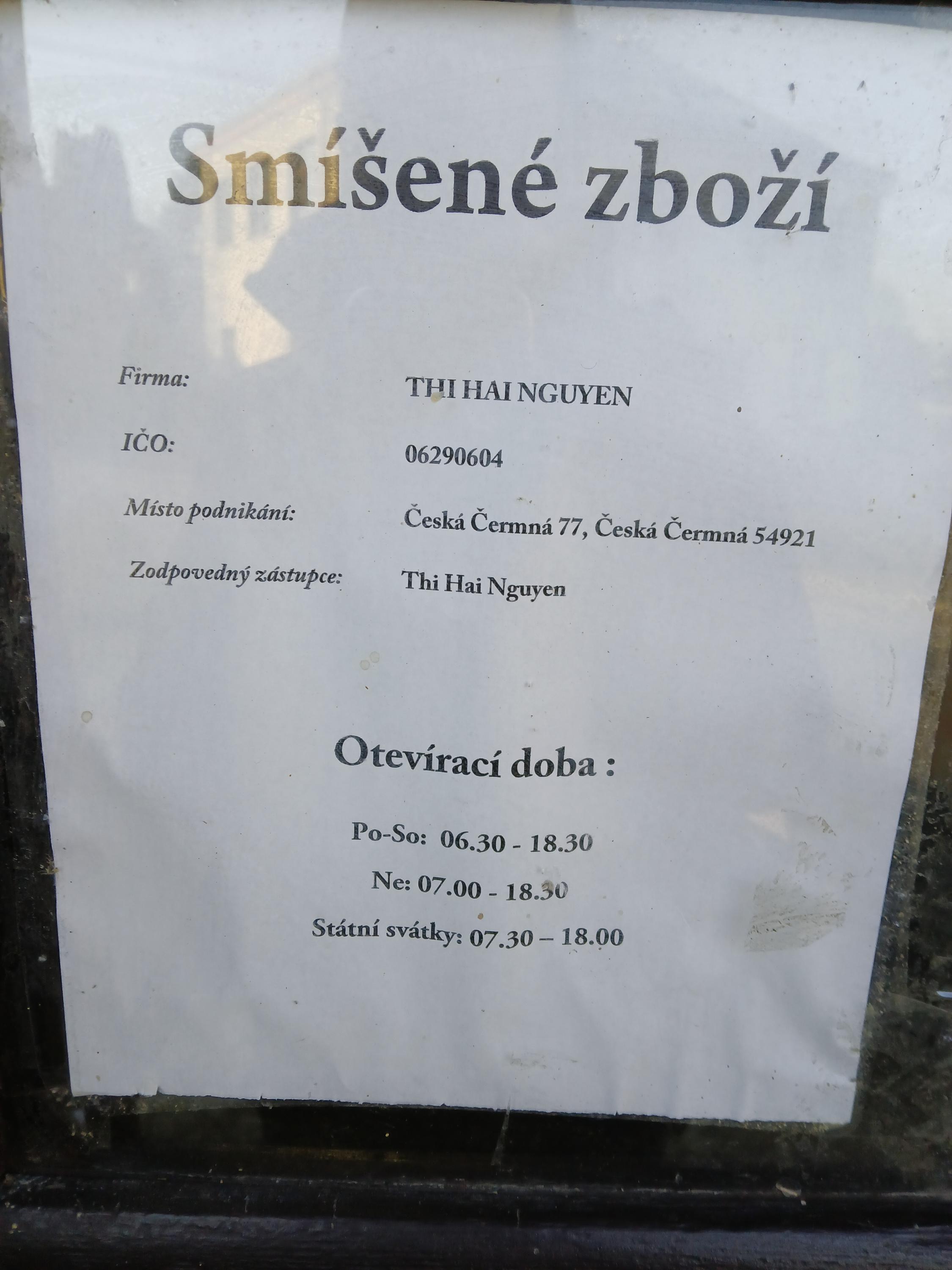 Potraviny na rohu foto 2