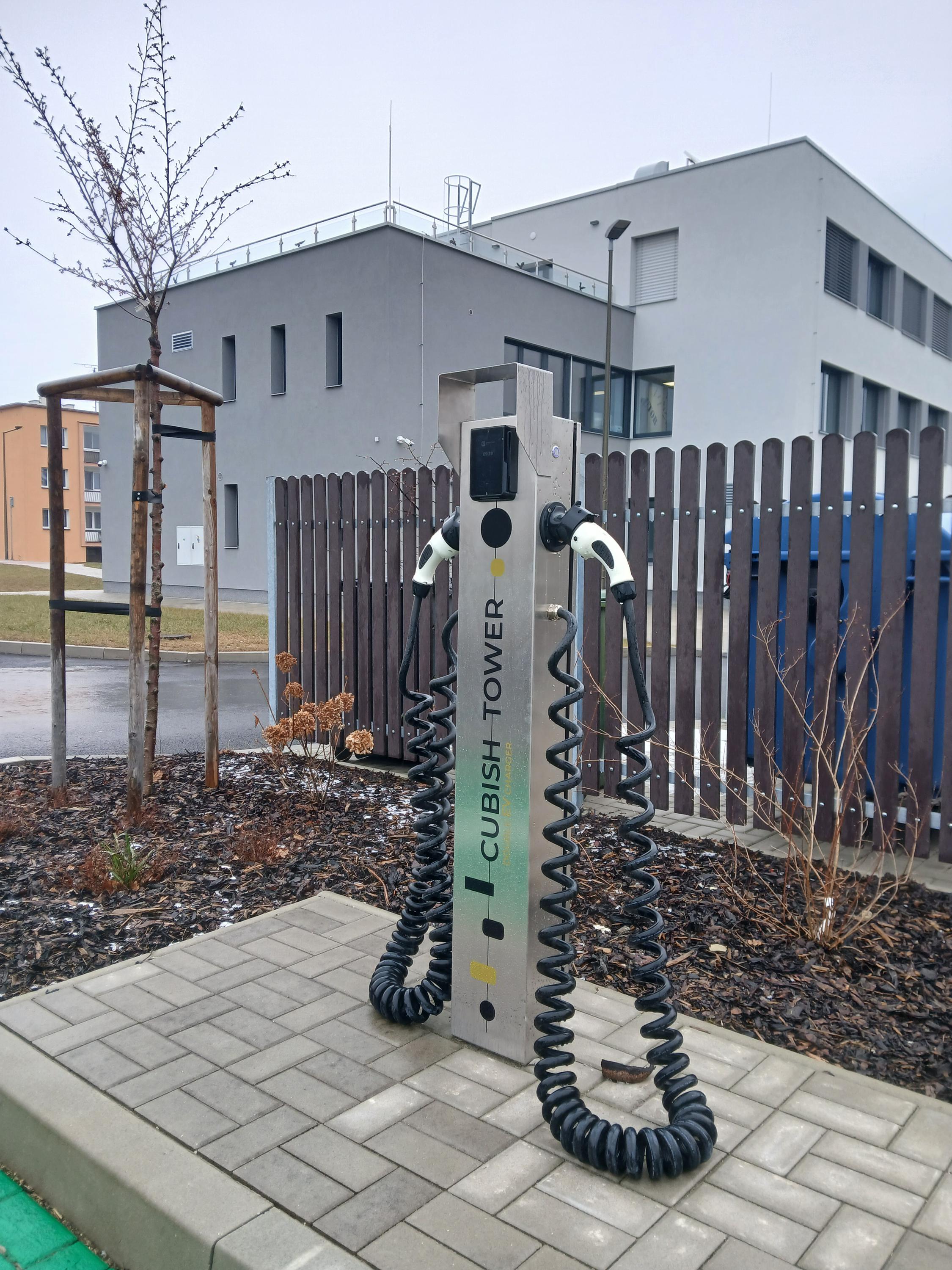 Dobíjecí stanice komunitní centrum Bystřice foto 3