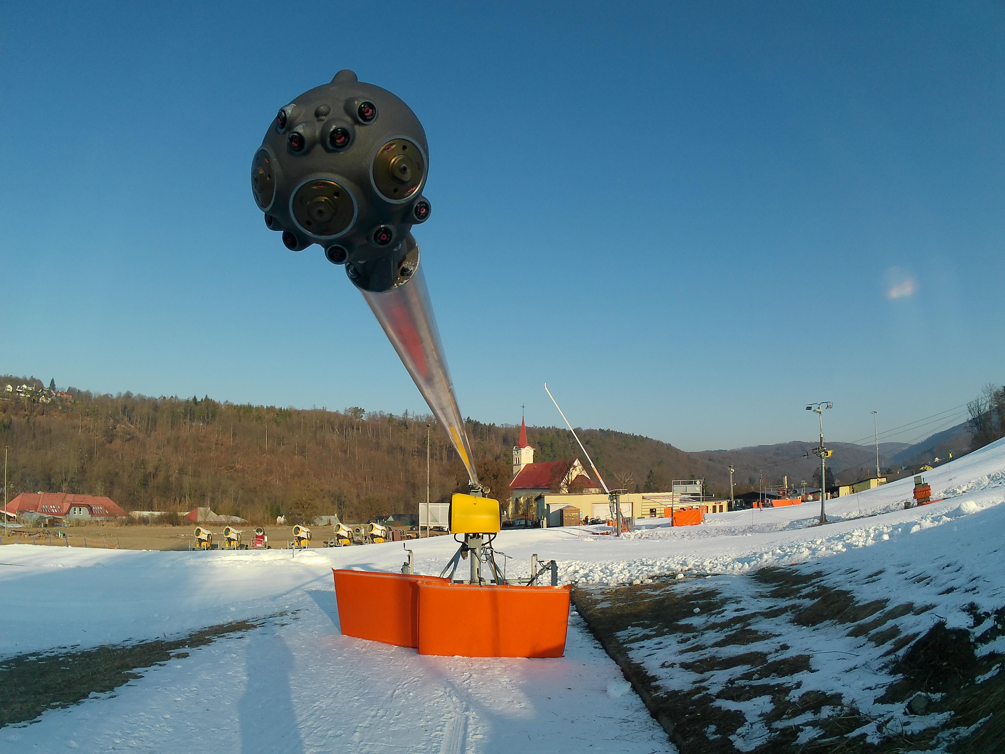 SKI AREÁL HLUBOČKY, spol. s r.o. foto 4