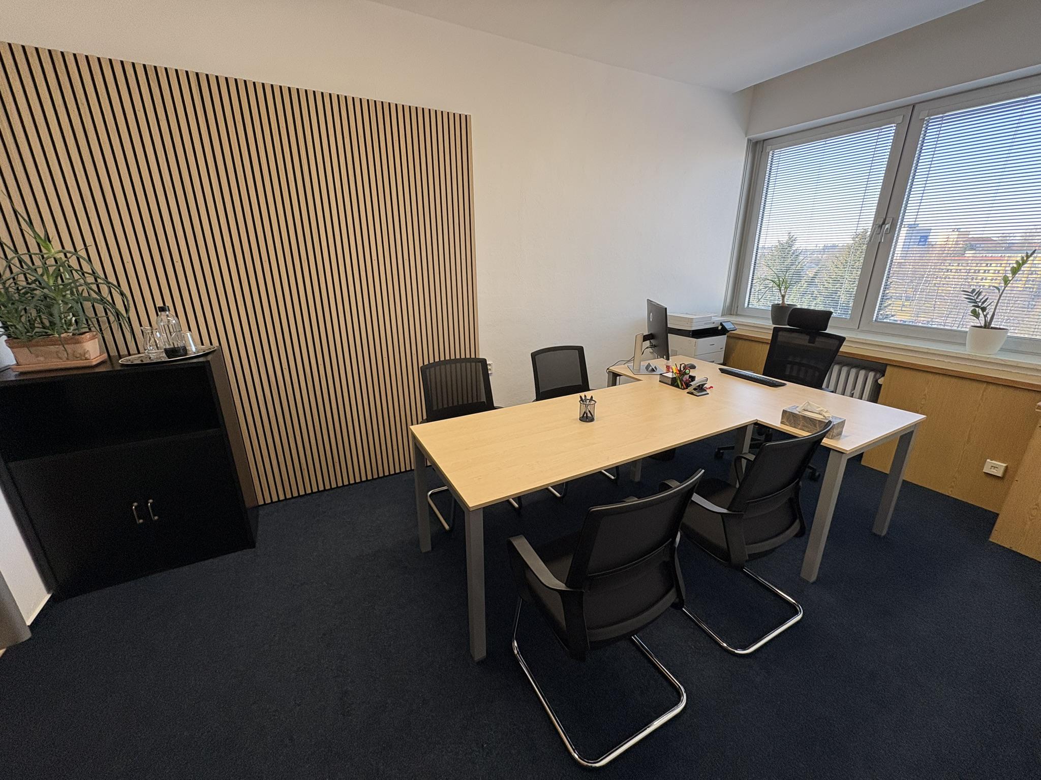 Mgr. Patrik Luběna - notář foto 3