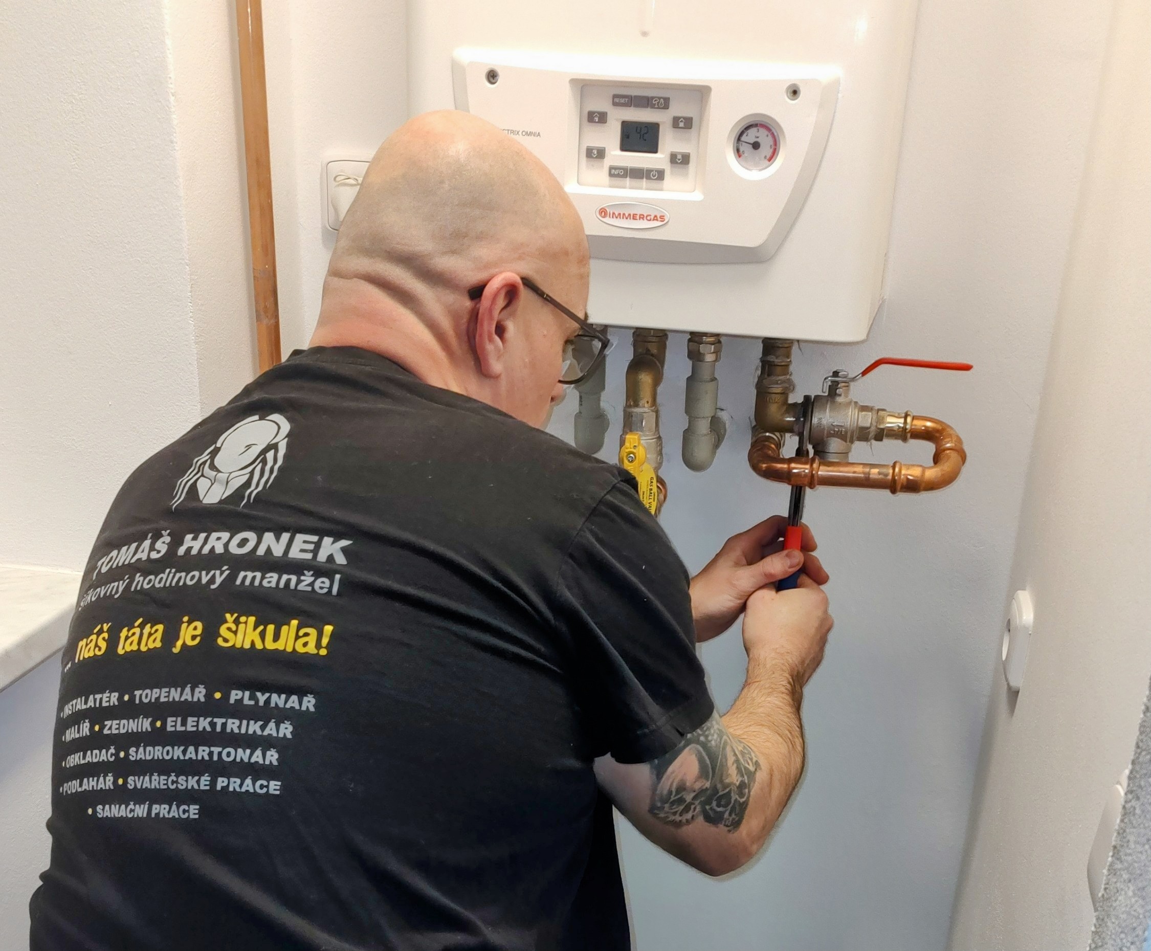 Hronek rekonstrukce a servis nemovitostí foto 3