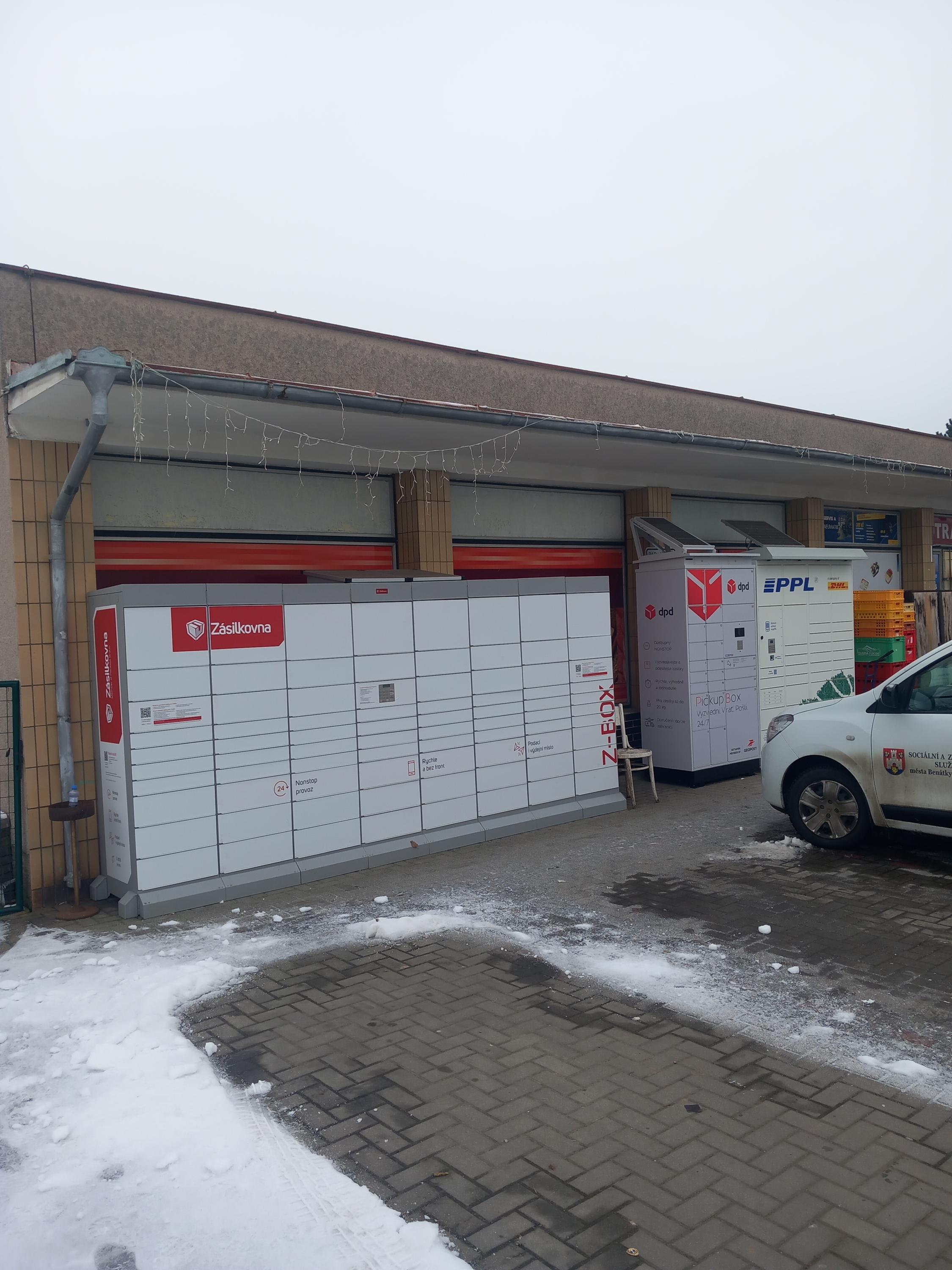 Z-BOX foto 1