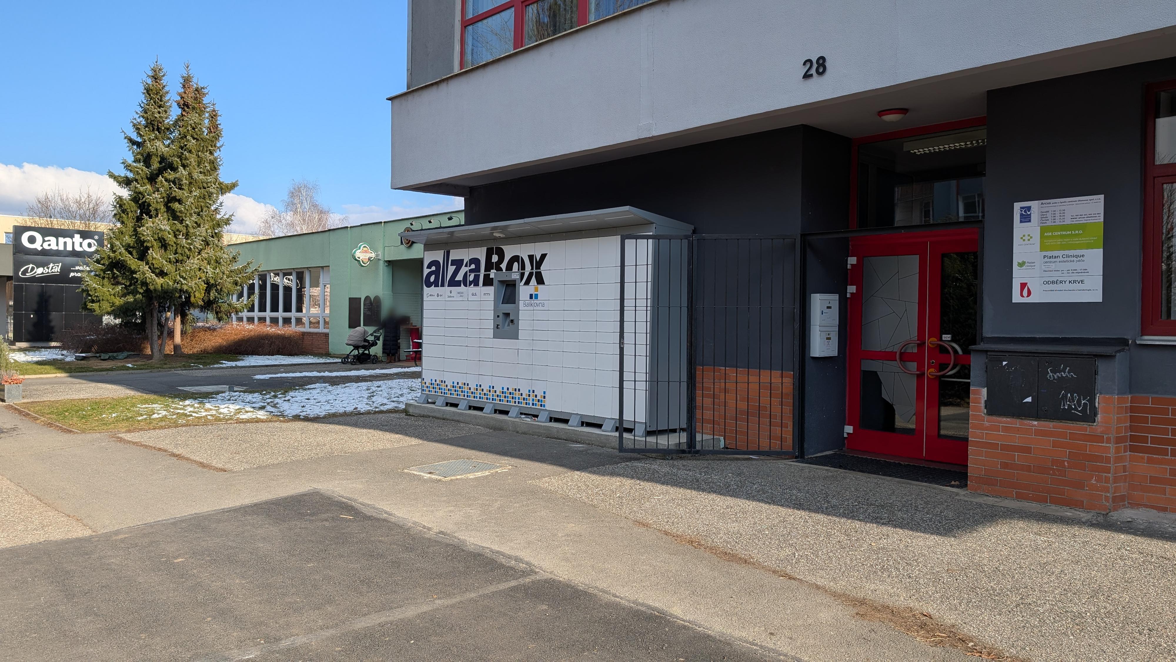 AlzaBox foto 2