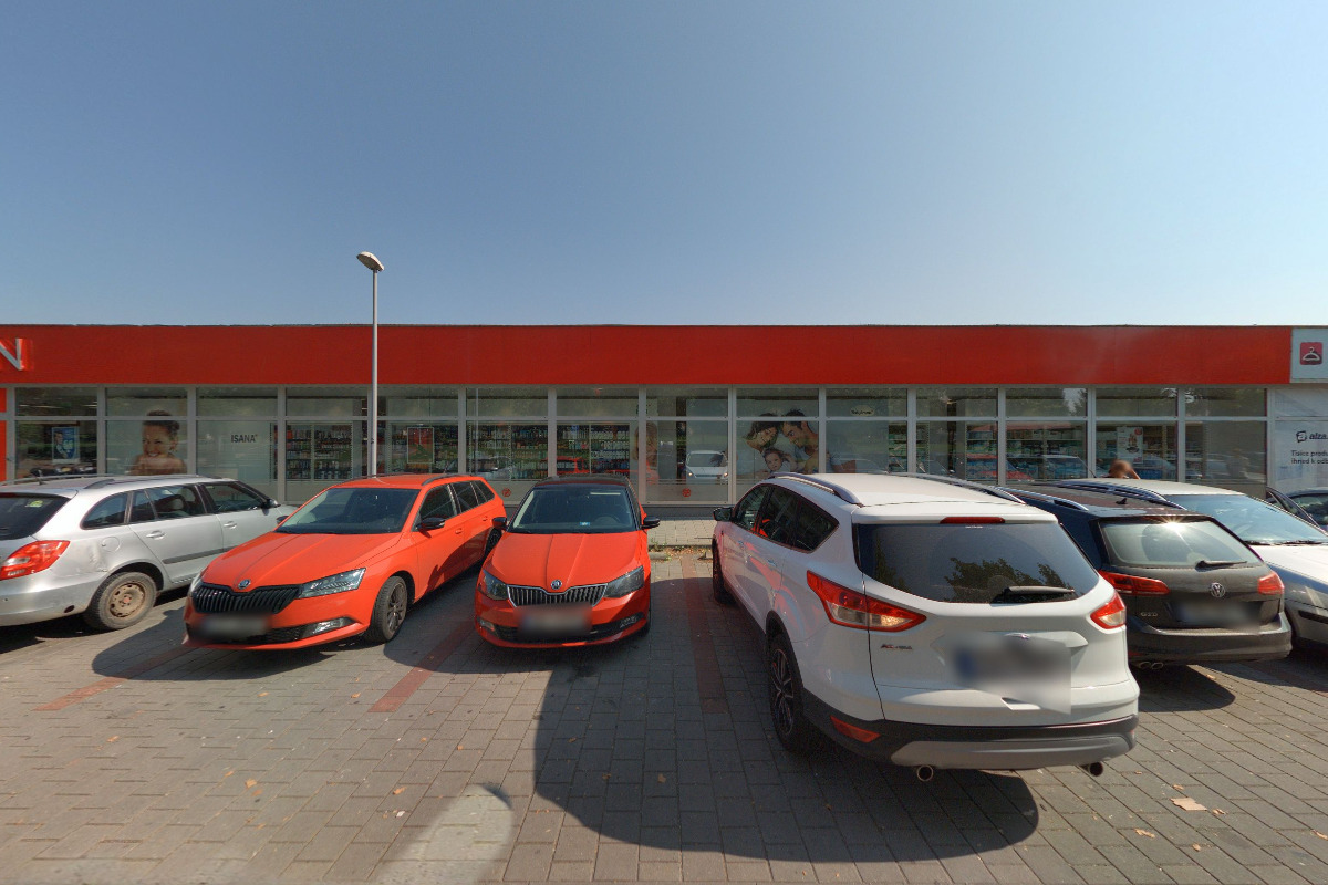 UniCredit Bank Expres a Partners Market foto 2