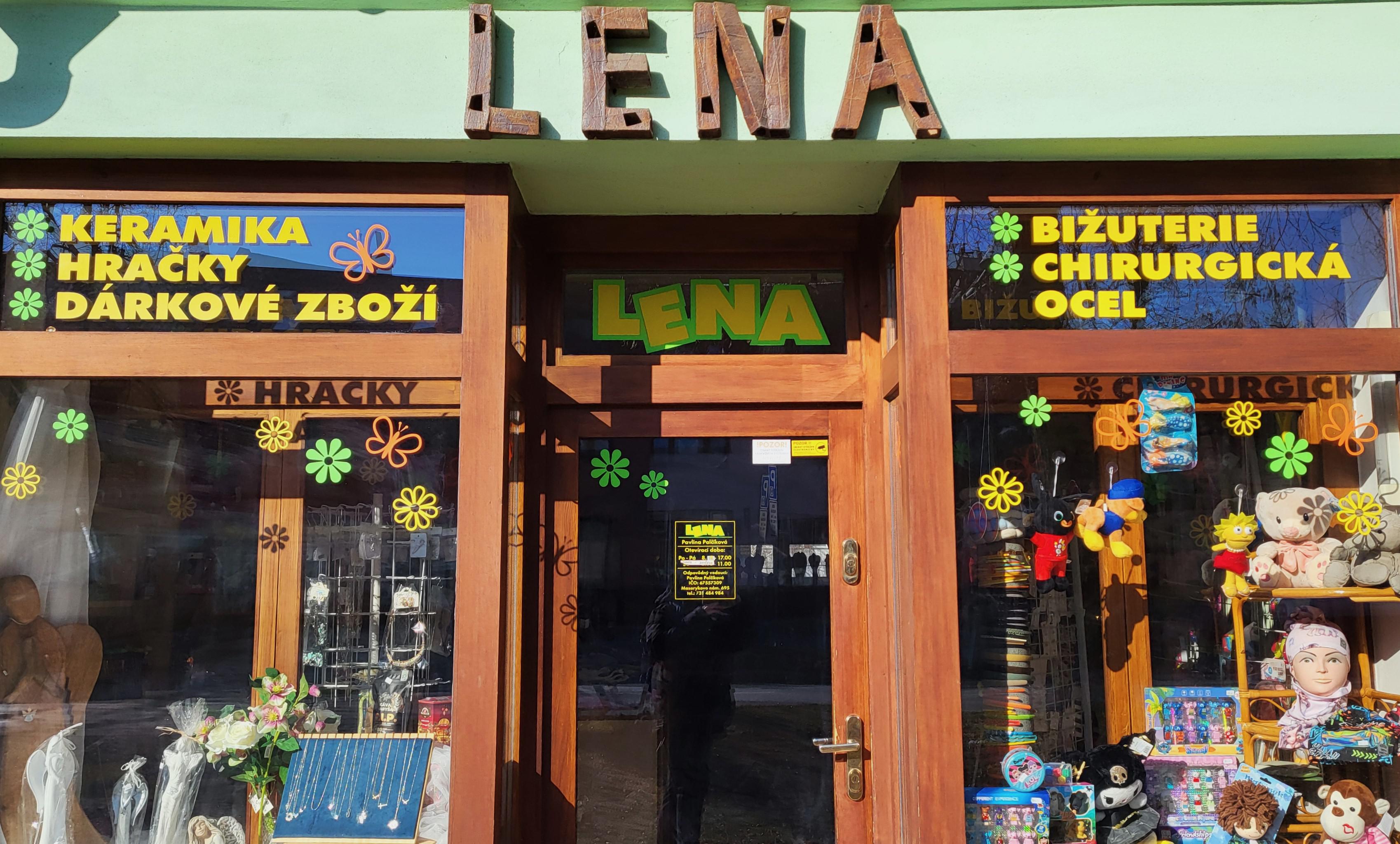 LENA foto 3