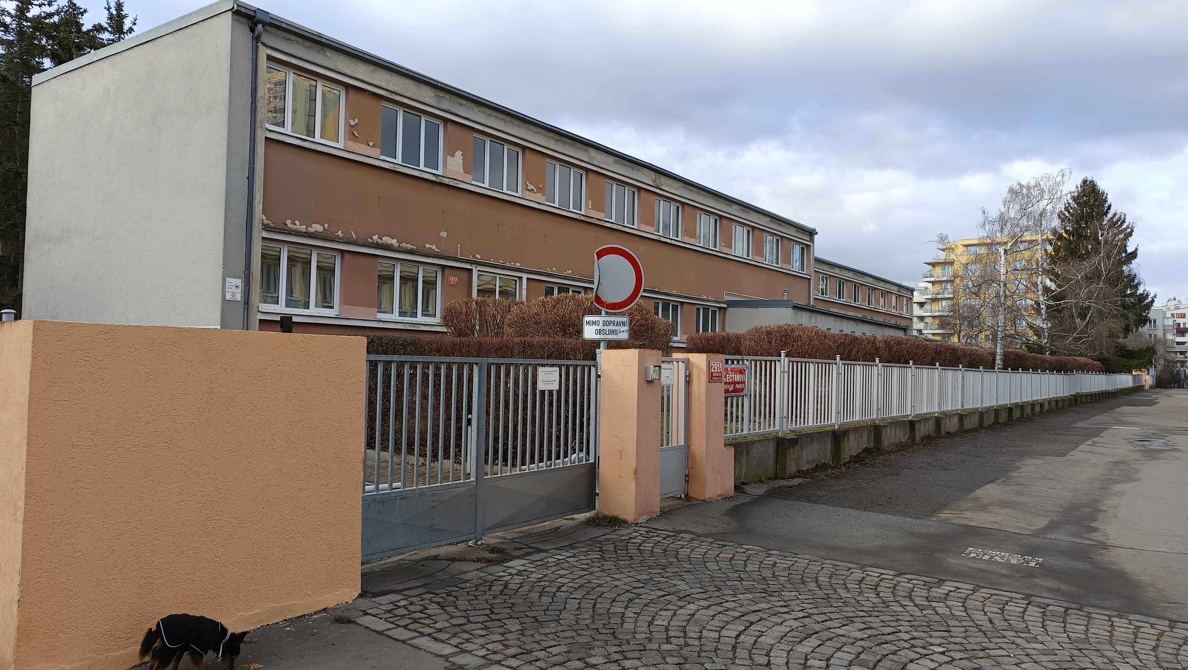 Základní škola, Praha 10, Břečťanová 2919/6 foto 4