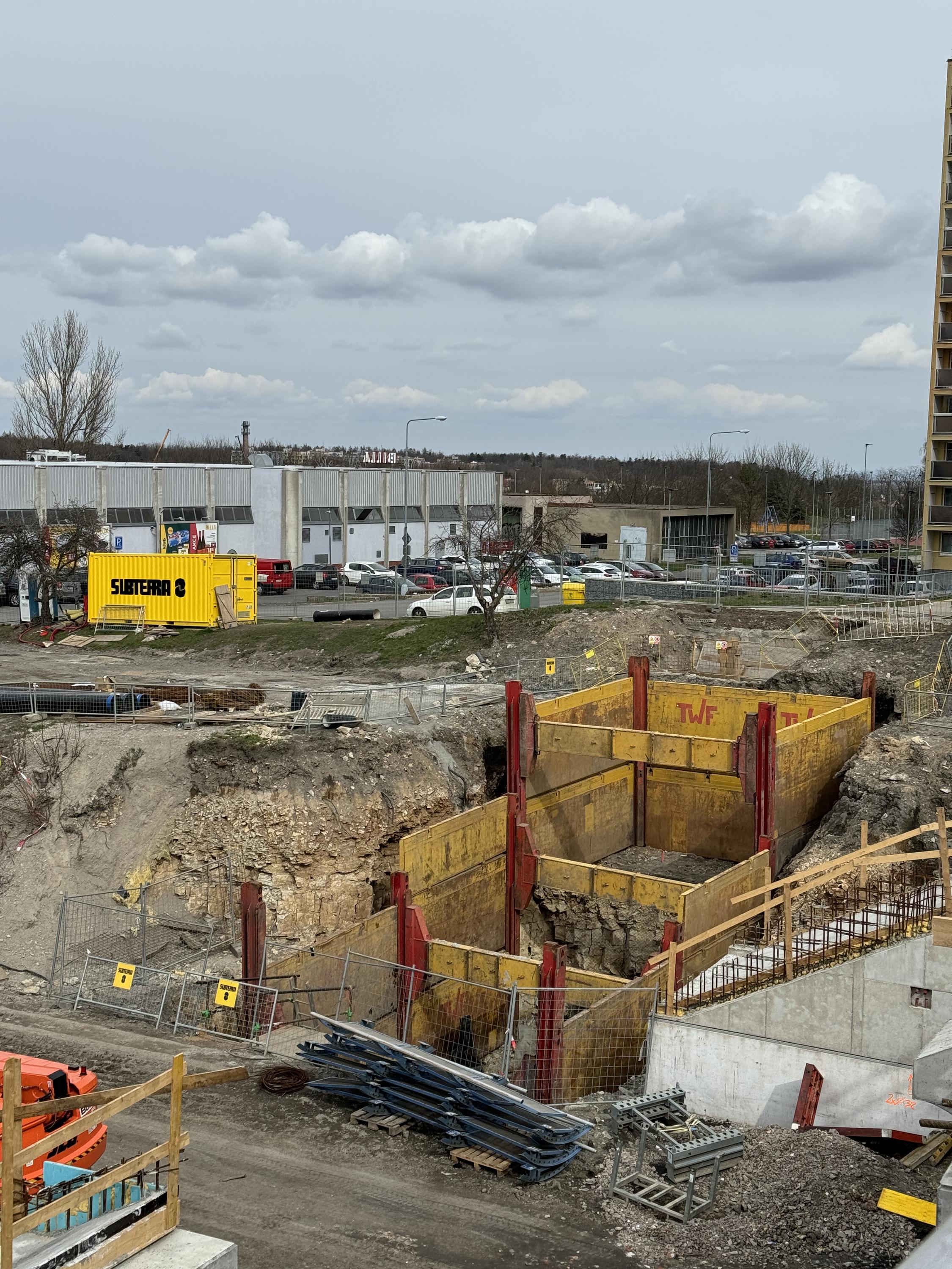 TWF Bauservice Pažící boxy foto 4