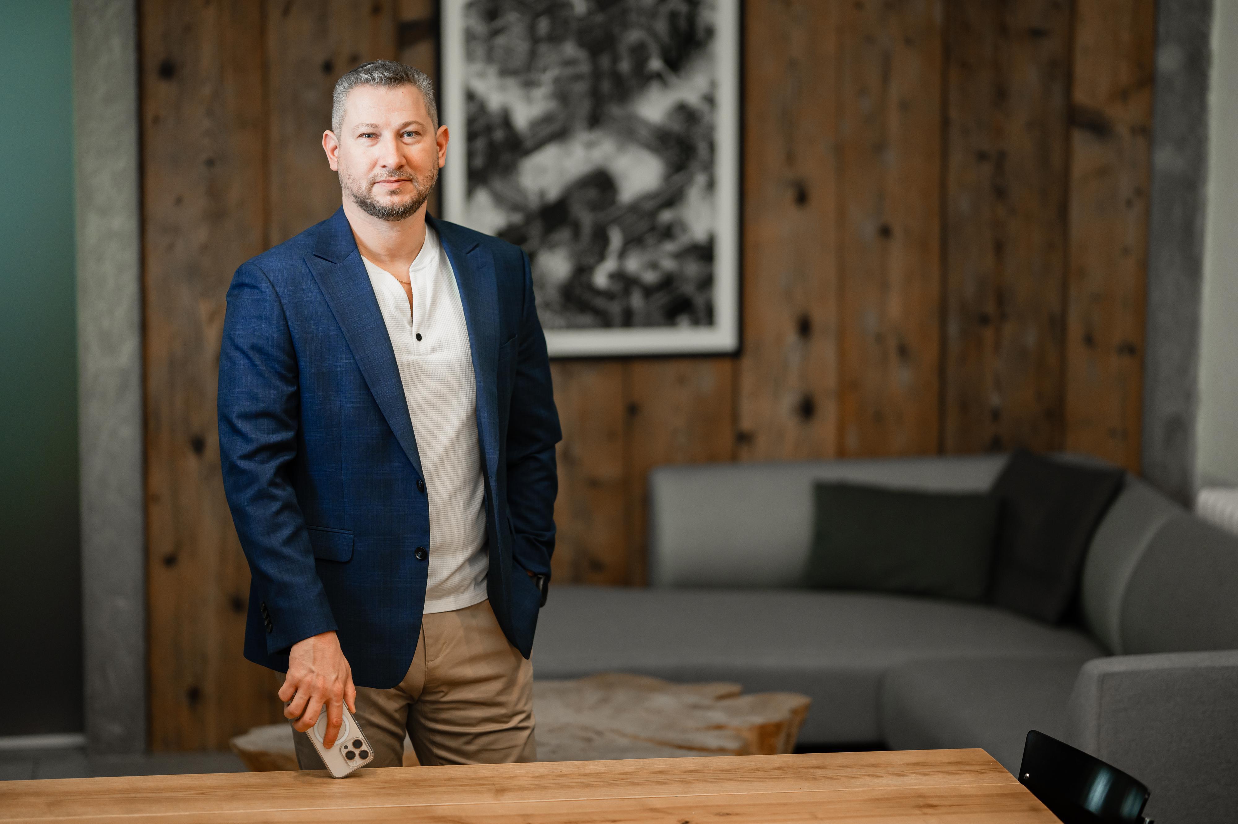 Roman Láner - Realitní makléř