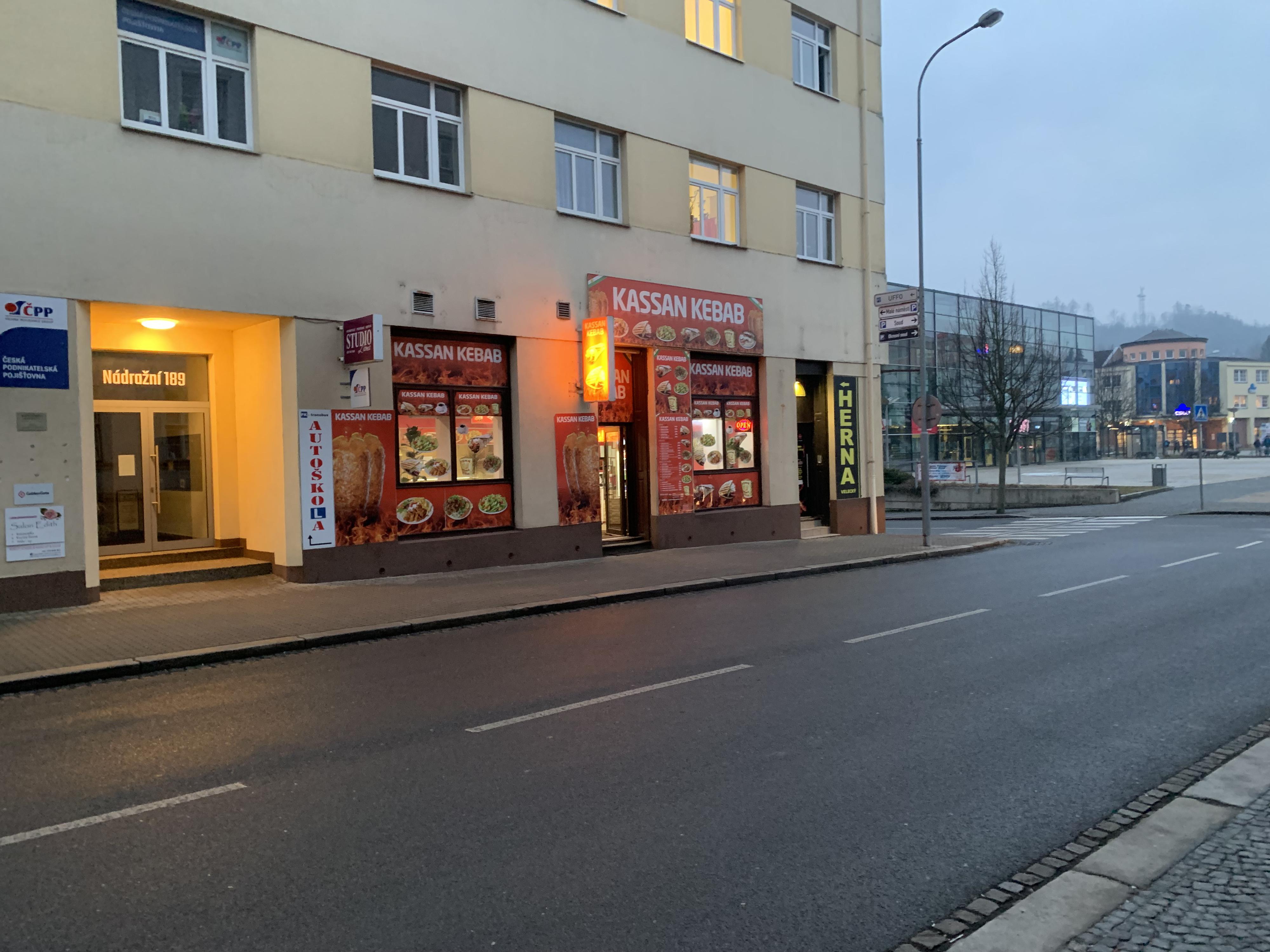 Istambul pizza kebab