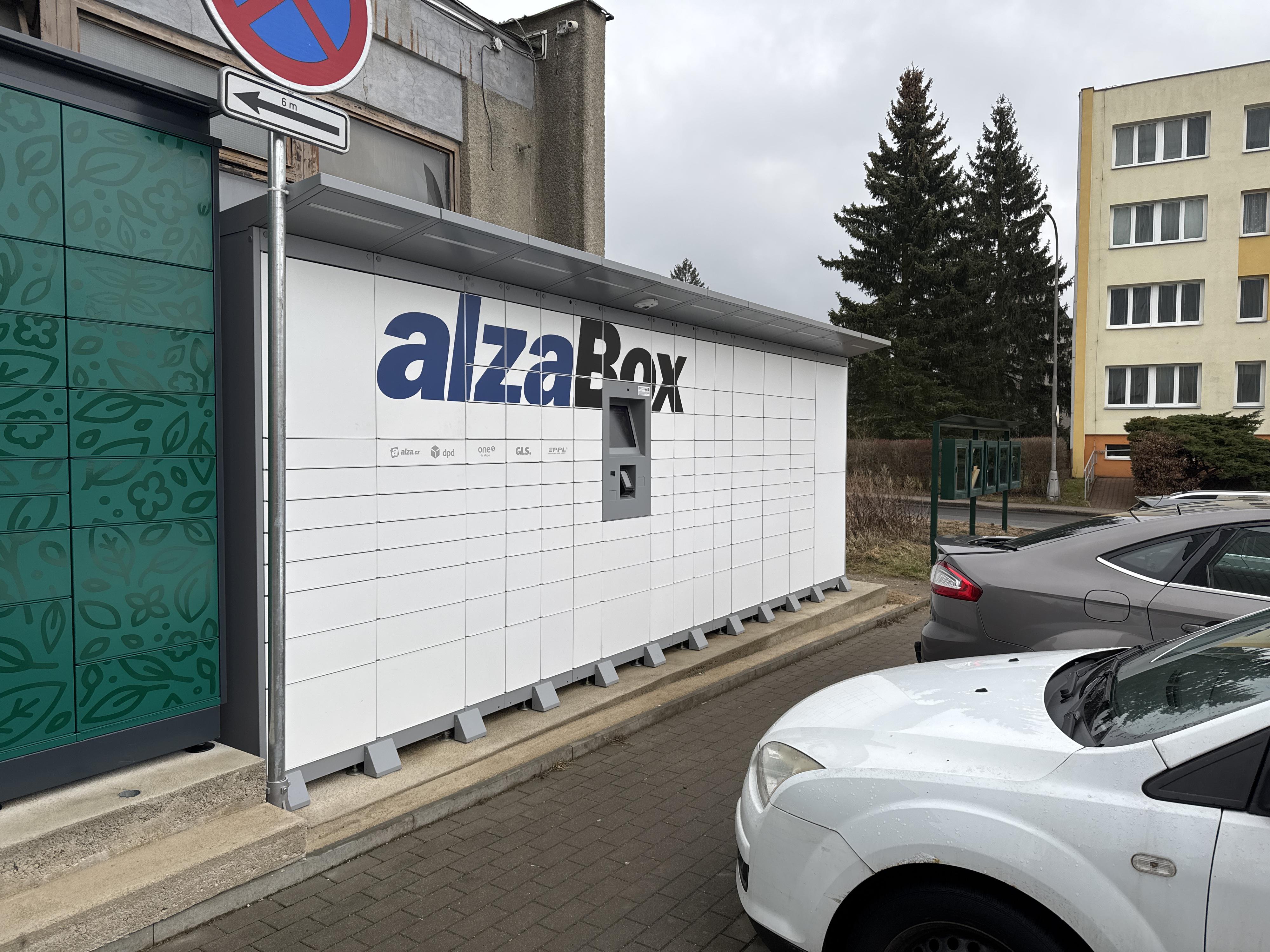 AlzaBox
