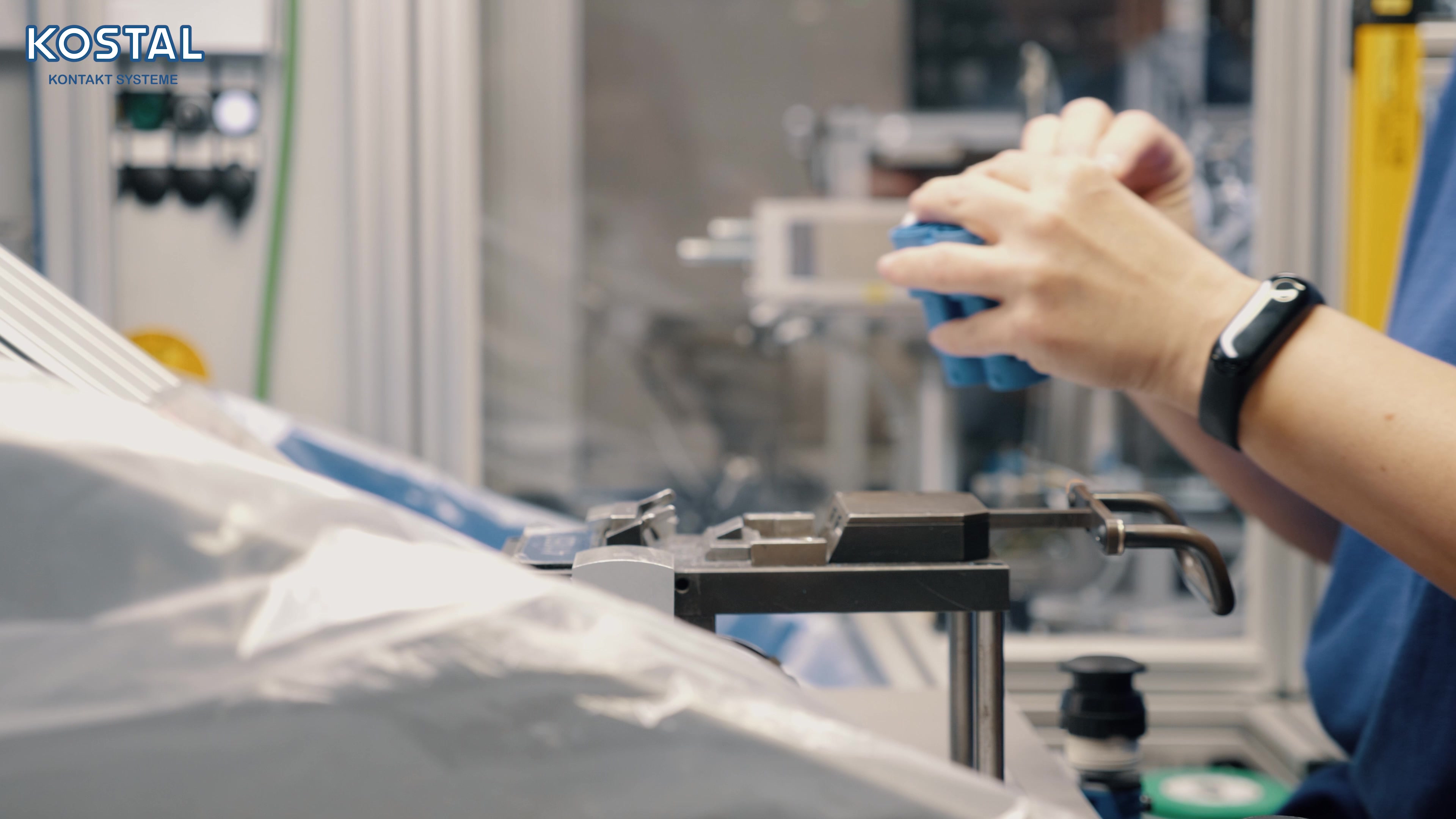 KOSTAL Connectors GmbH - organizační složka foto 2 (náhled videa)