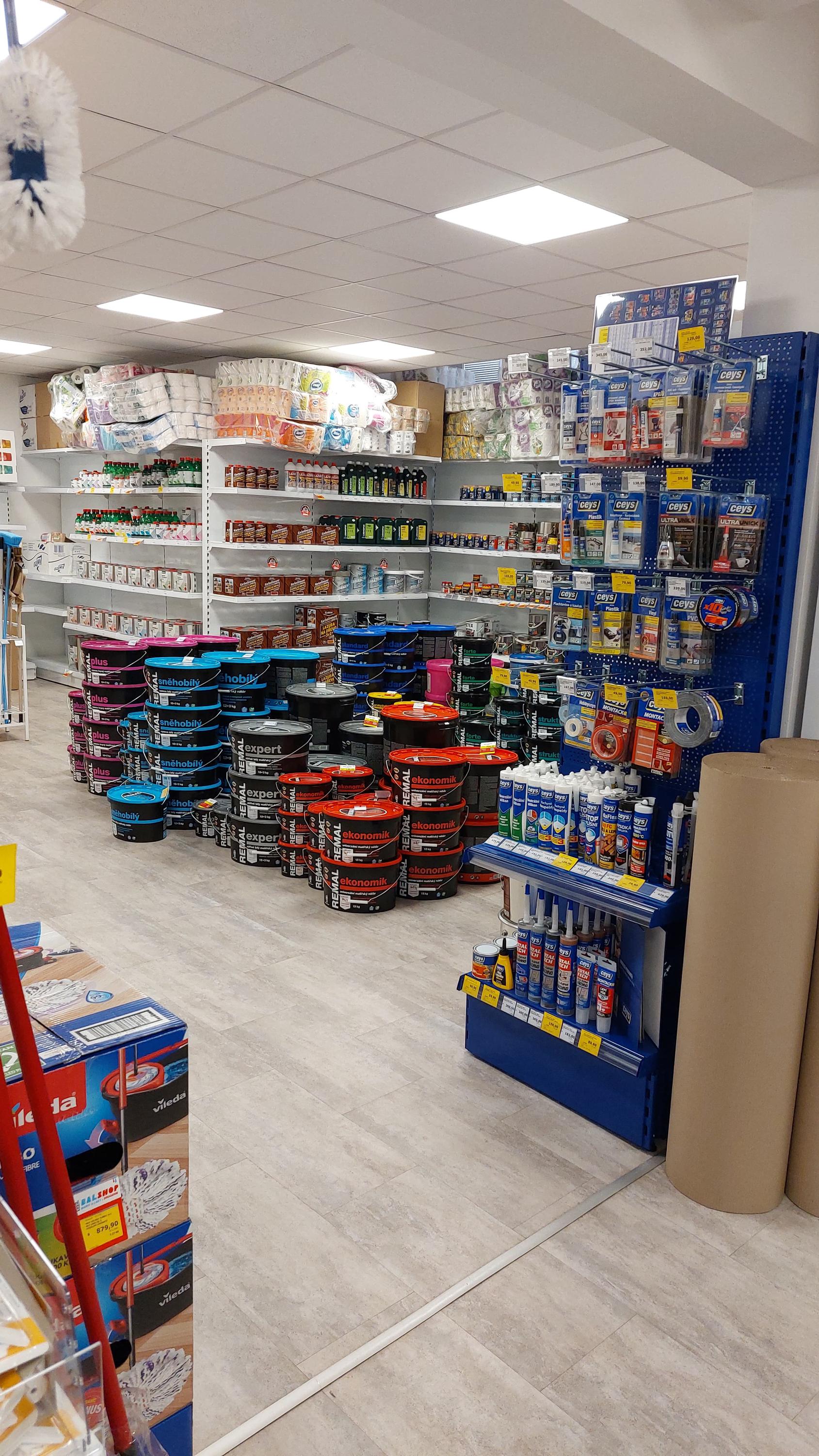 BARVY A LAKY DROGERIE foto 3