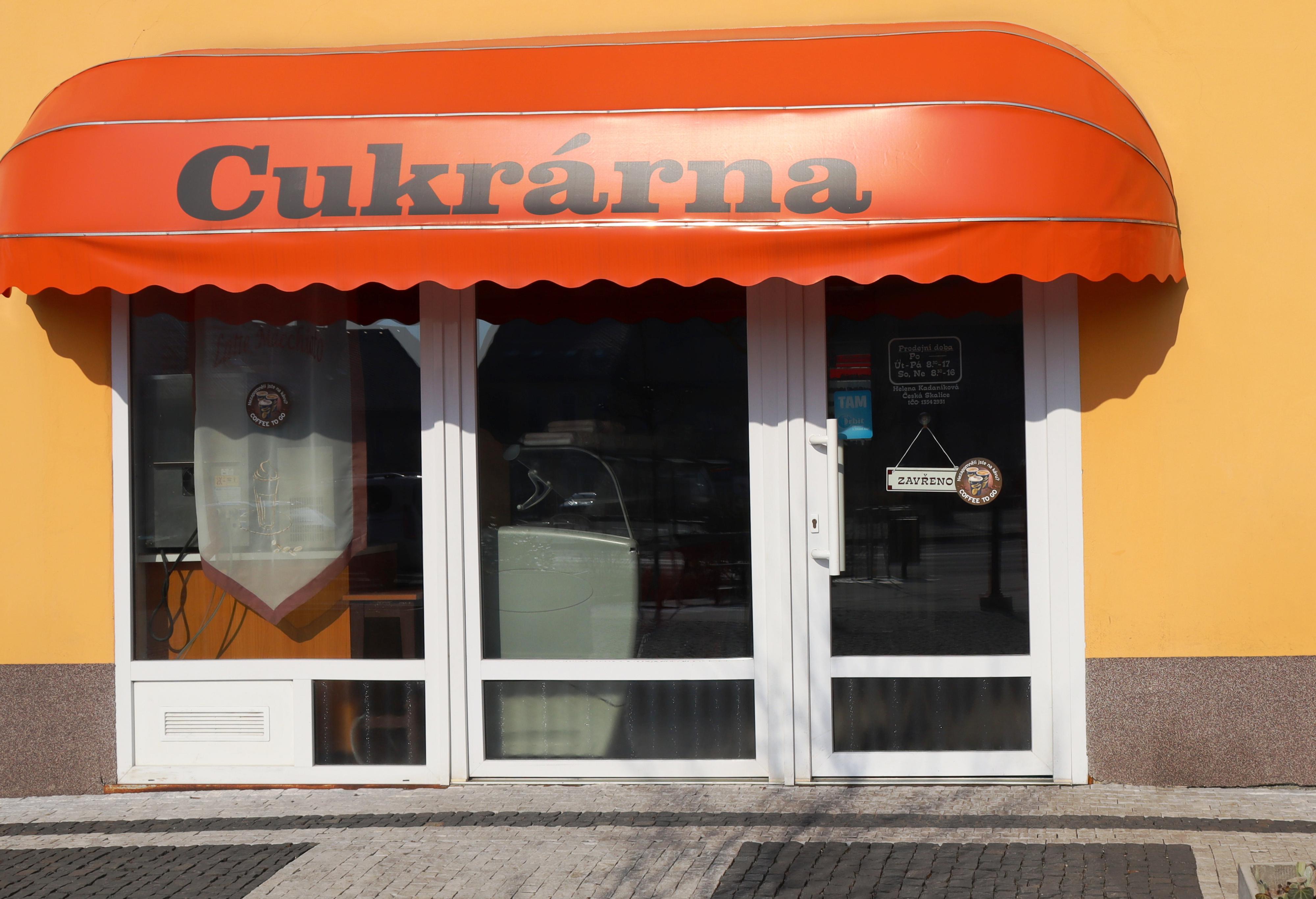 Cukrárna Husovo náměstí