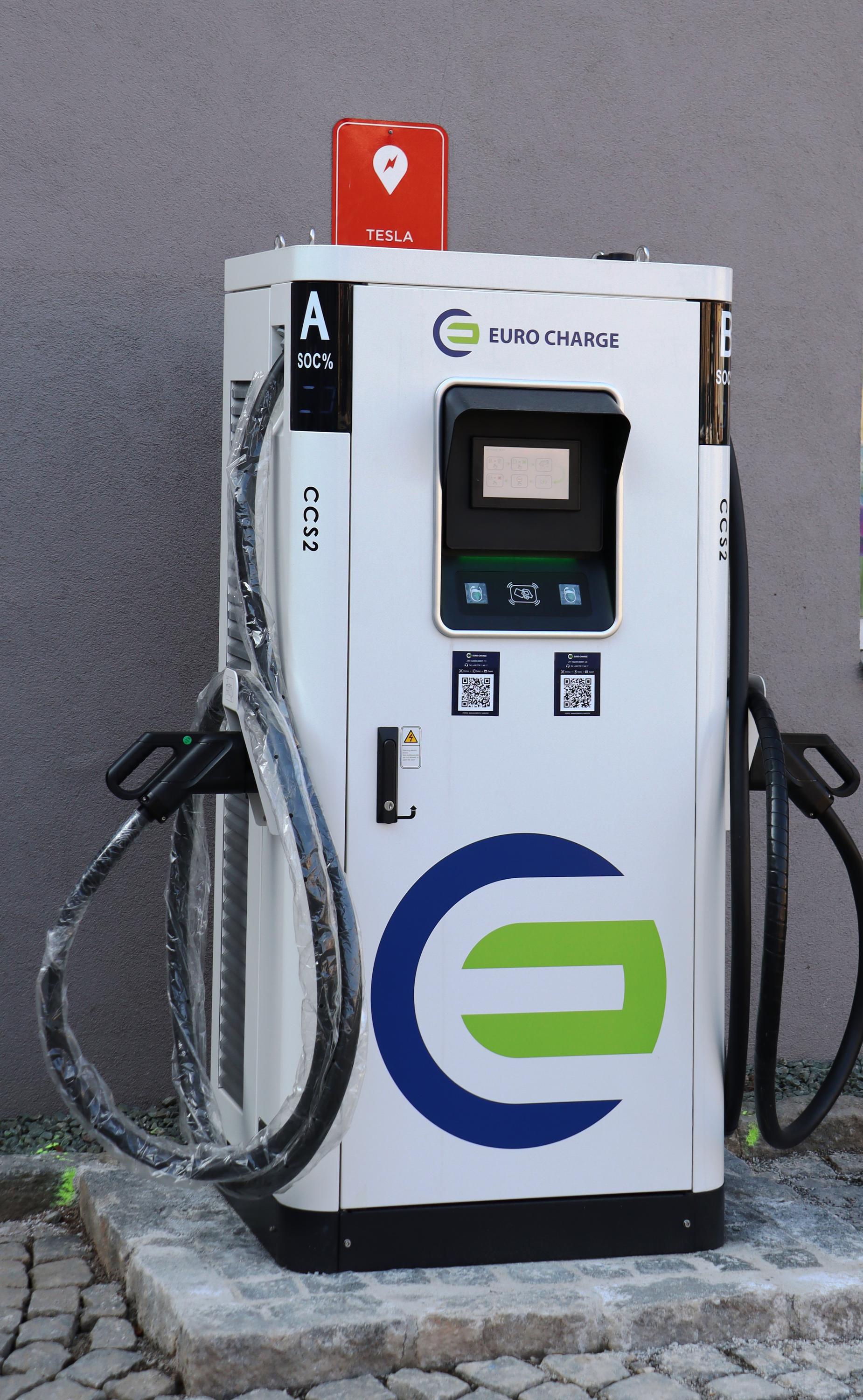 Dobíjecí stanice EURO CHARGE foto 6