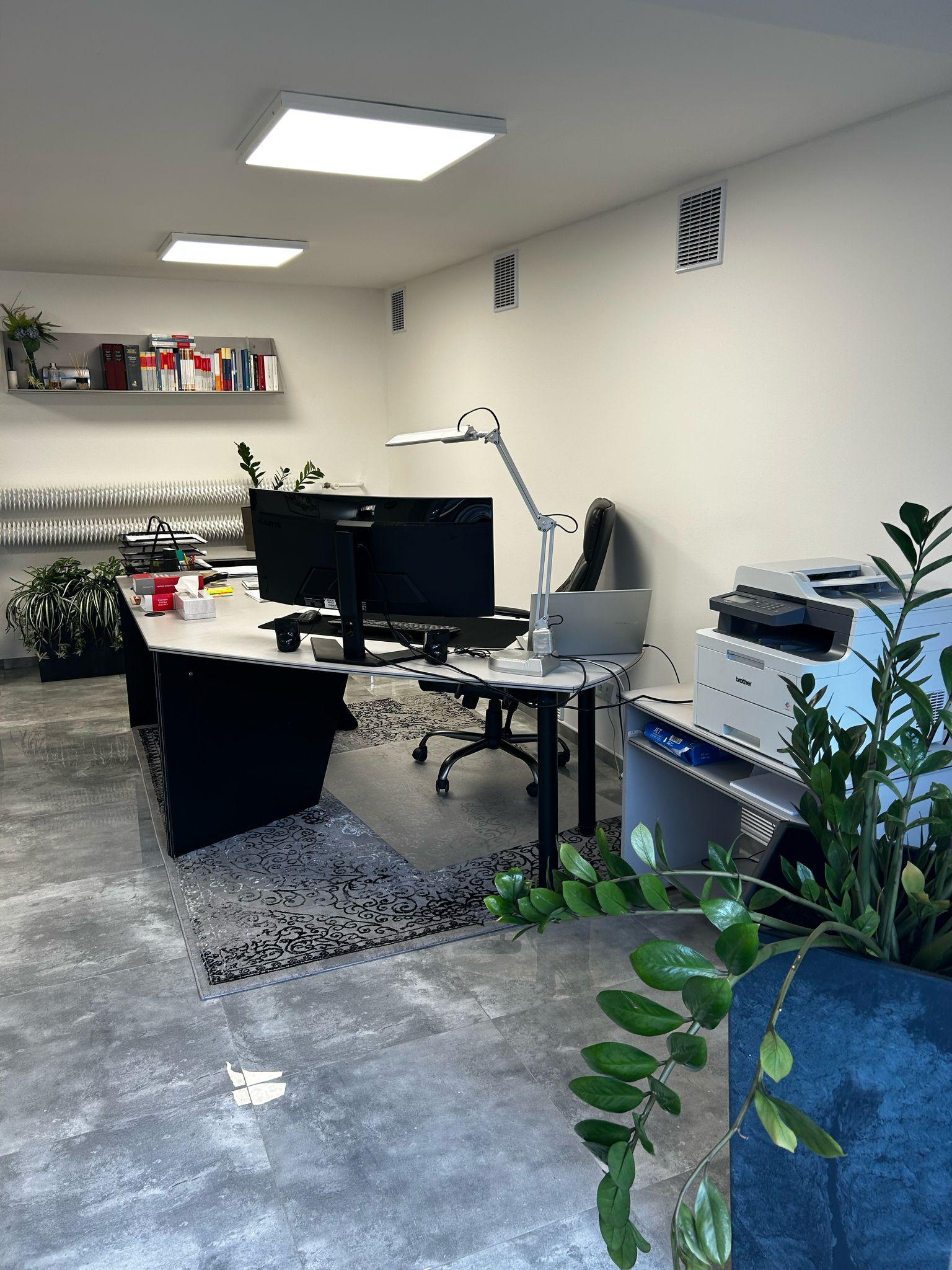 Ing. Mgr. Simona Novotná, advokátka foto 2