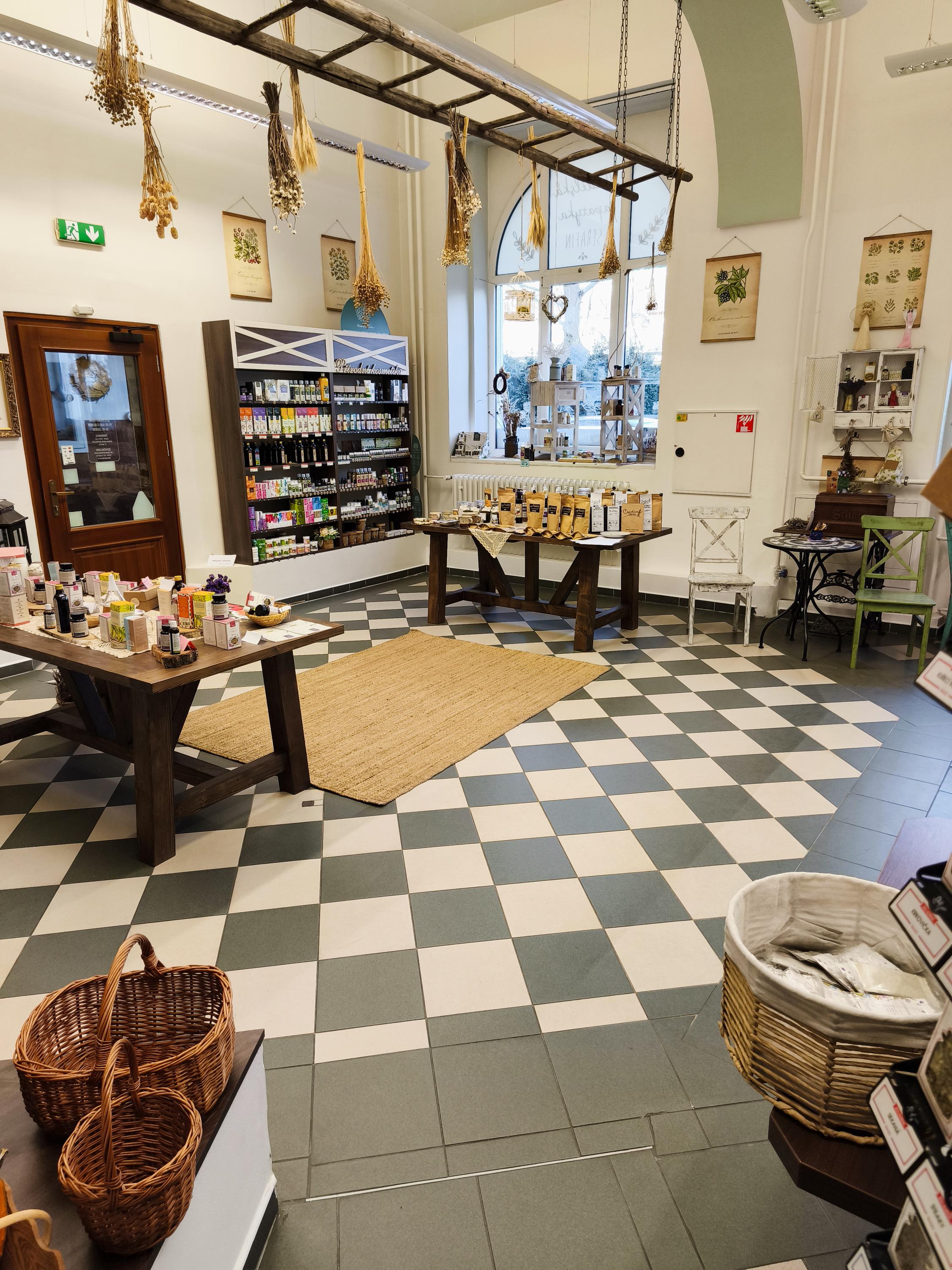 Andělská apatyka Serafin v Ústí nad Labem foto 2