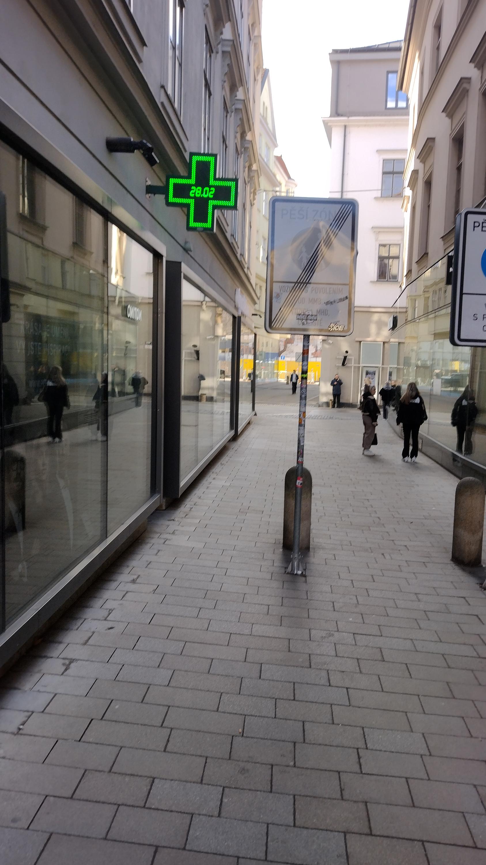 Chytrá lékárna / Lemon lékárna foto 5