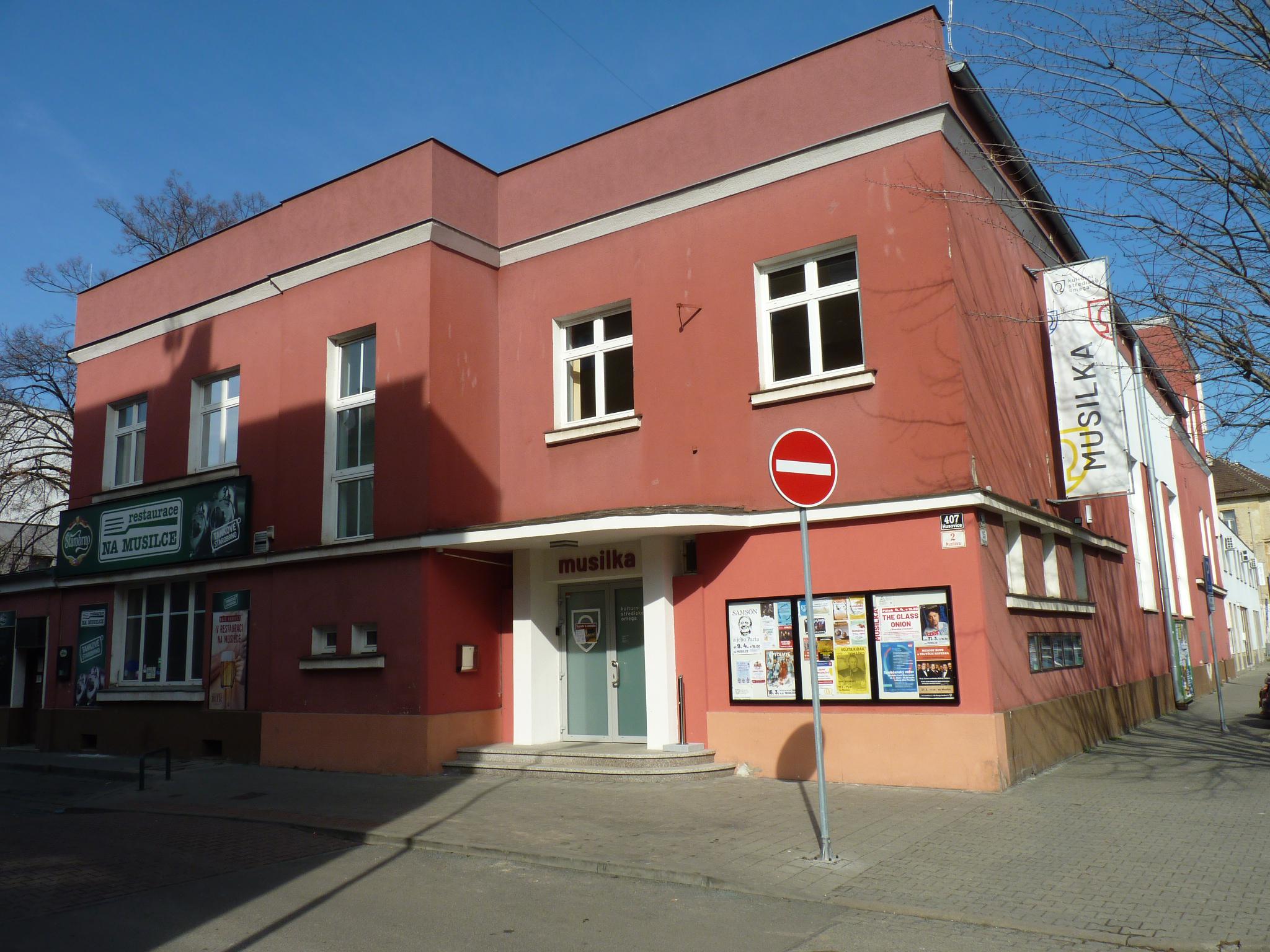 Kulturní středisko Omega Musilka foto 2