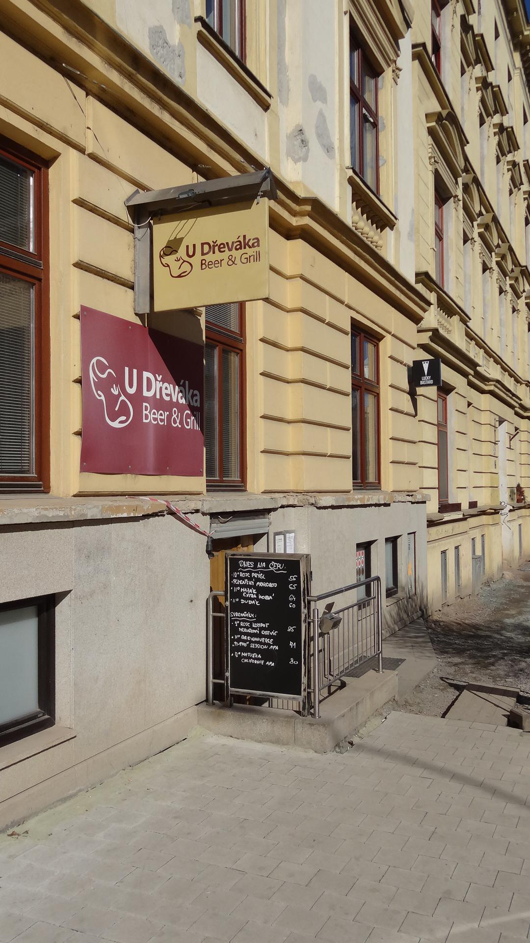 U Dřeváka Beer & Grill foto 5