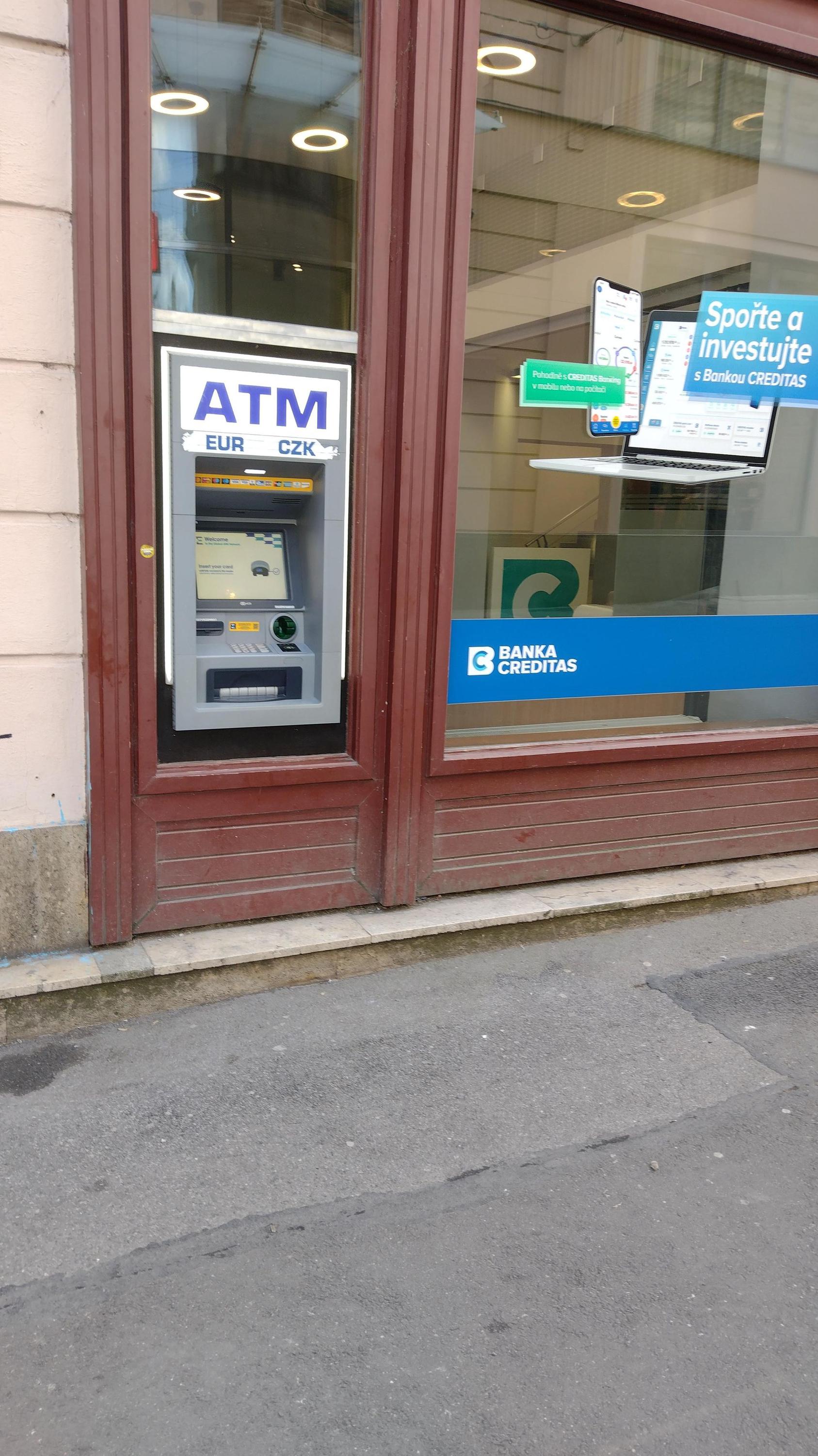 Bankomat náměstí Svobody foto 2