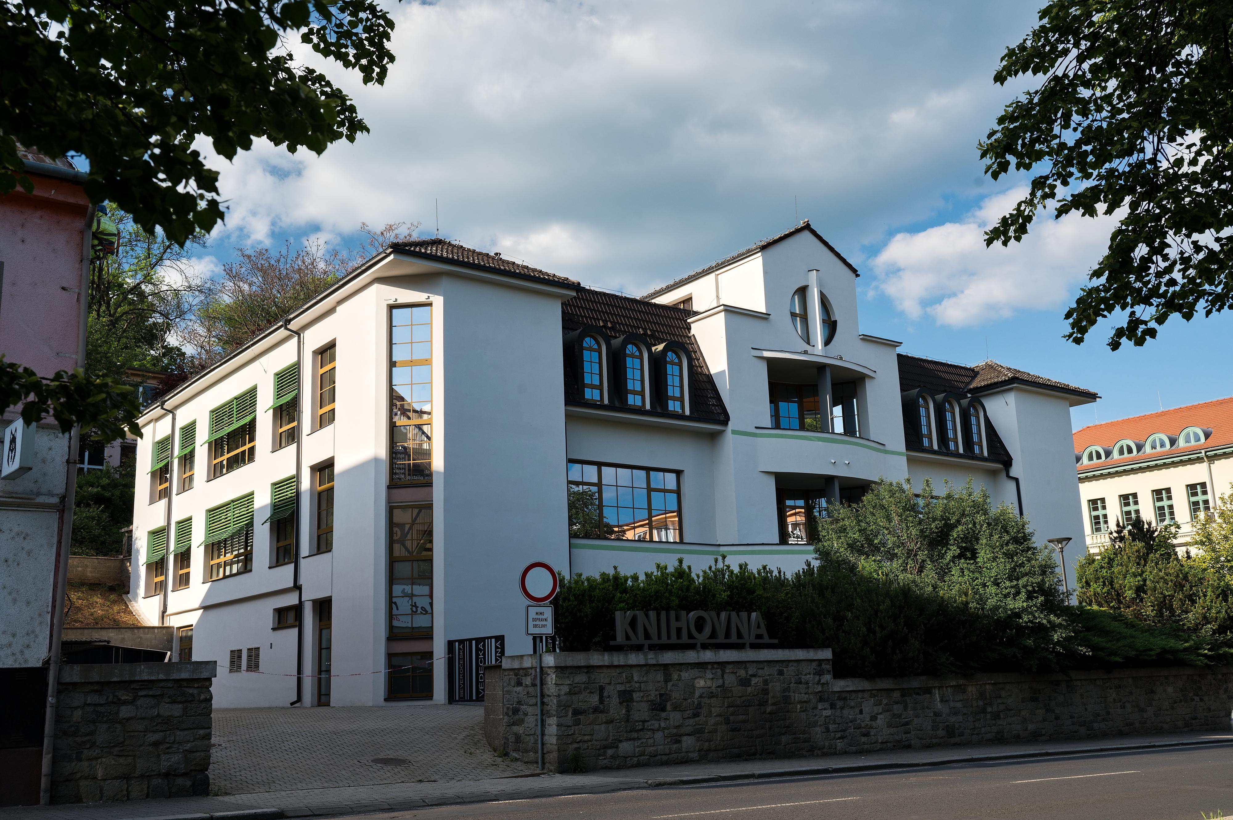 Knihovna Ústeckého kraje - Vědecká část foto 2