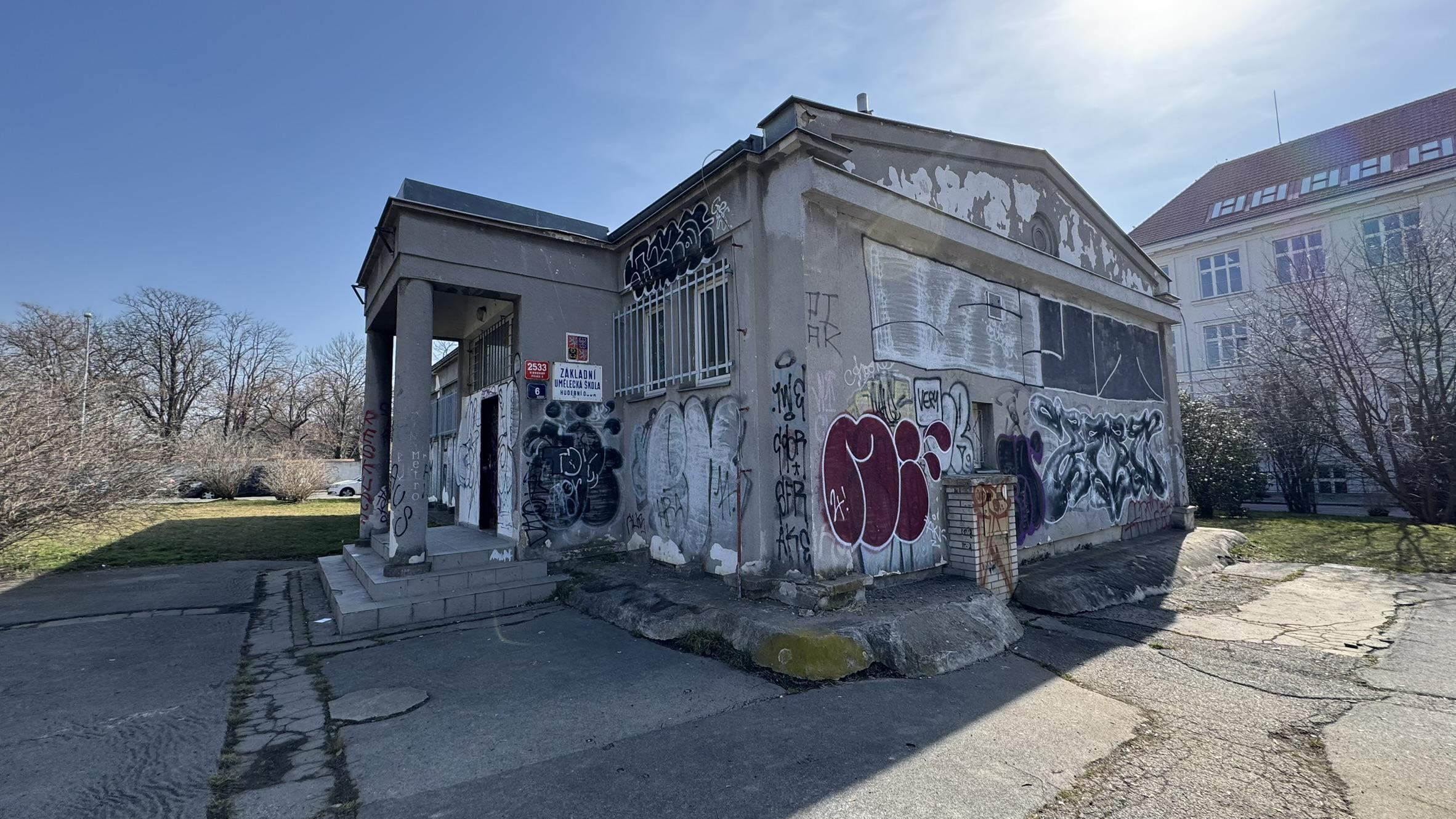 ZUŠ Praha 9, Učňovská foto 3