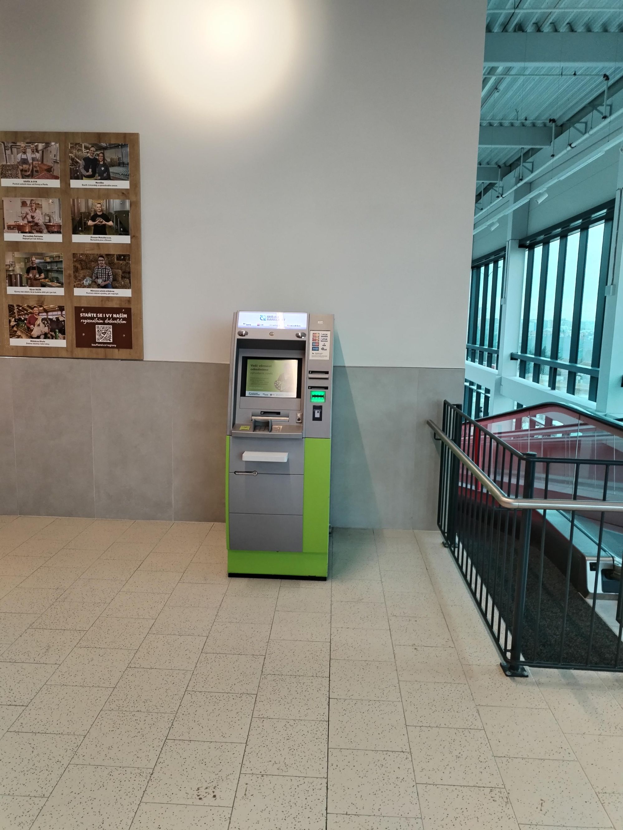 Bankomat Air Bank foto 2