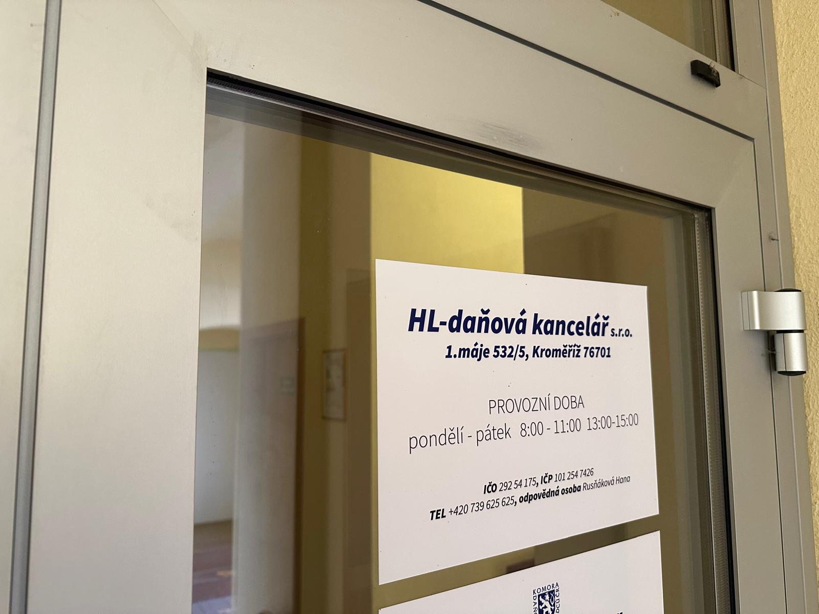 HL - daňová kancelář s.r.o. foto 4