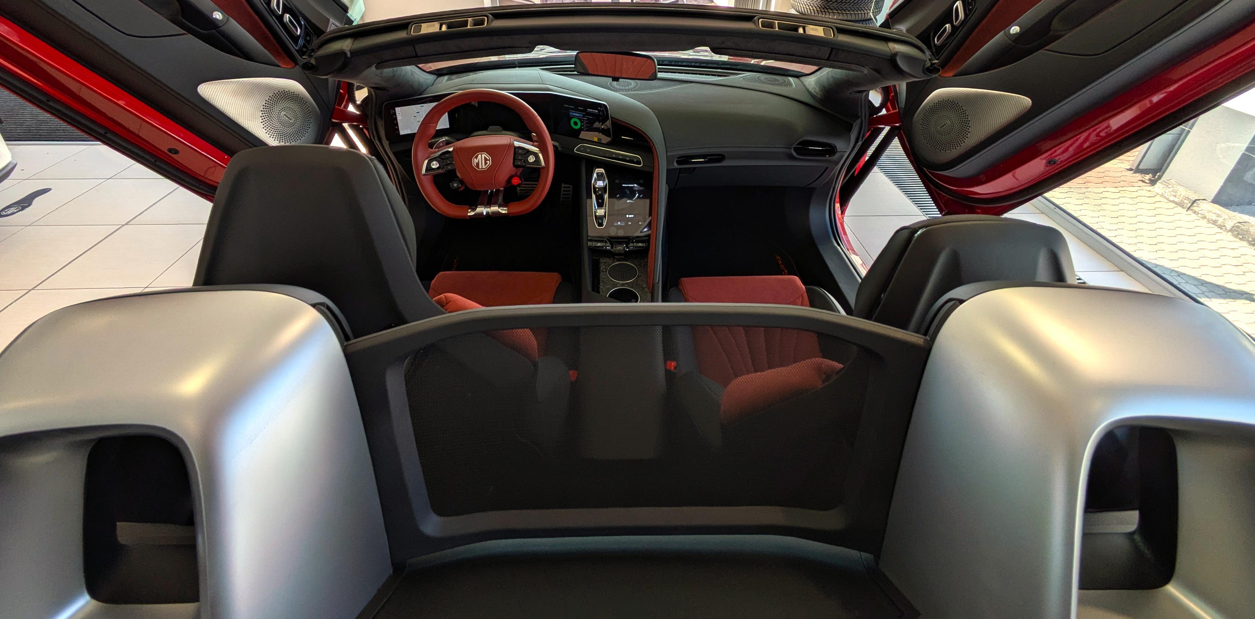 LXM MOTORS, s.r.o. foto 5