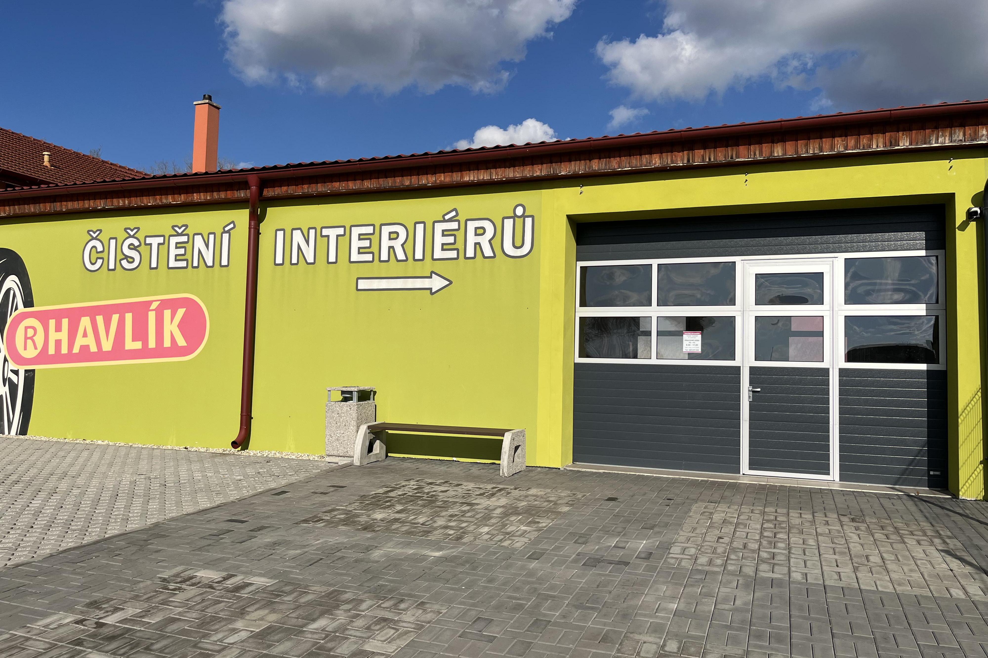 Čištění interiérů Vyskočil