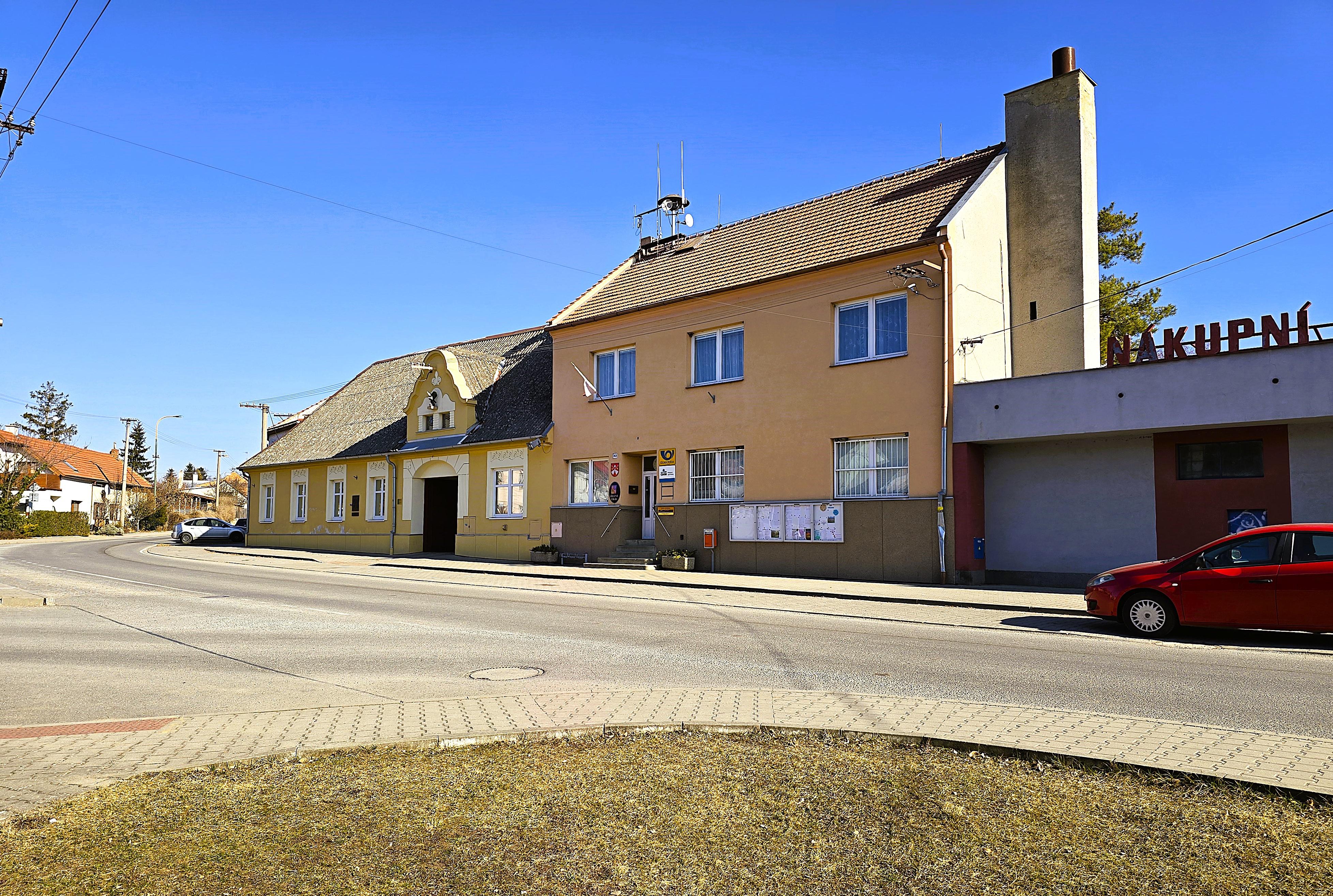 Obecní knihovna Otaslavice foto 2