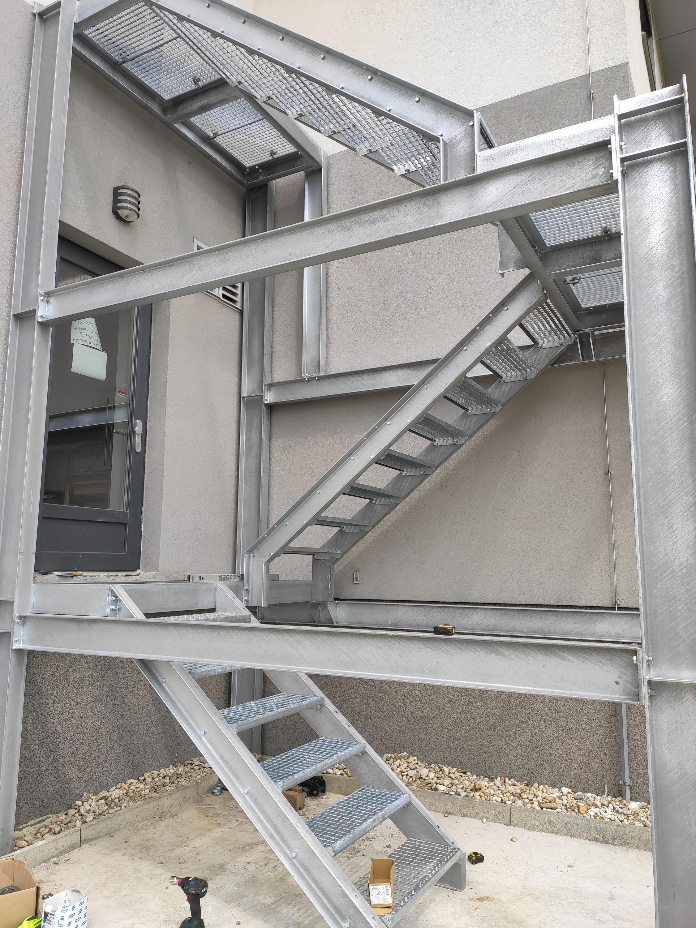 KZ STAV Kovovýroba foto 3