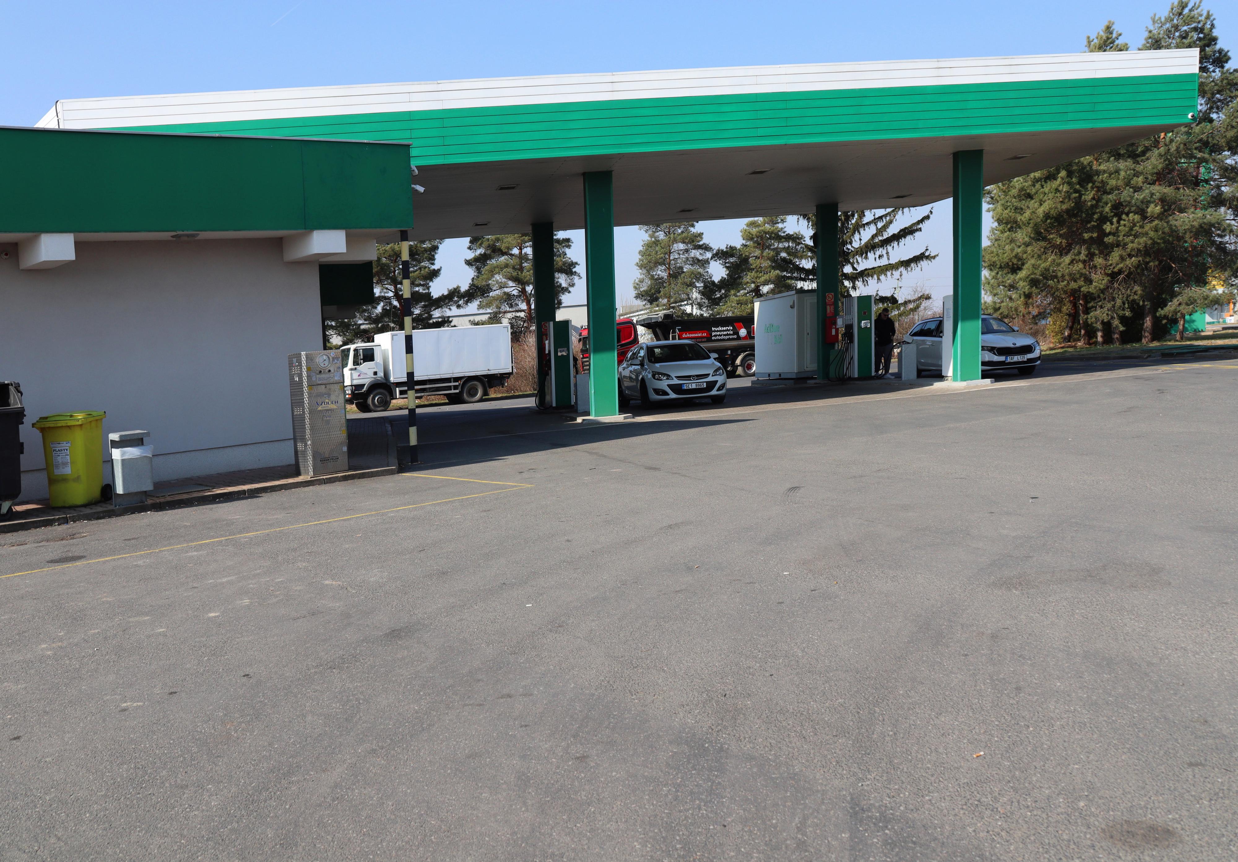 Čerpací stanice Zaris