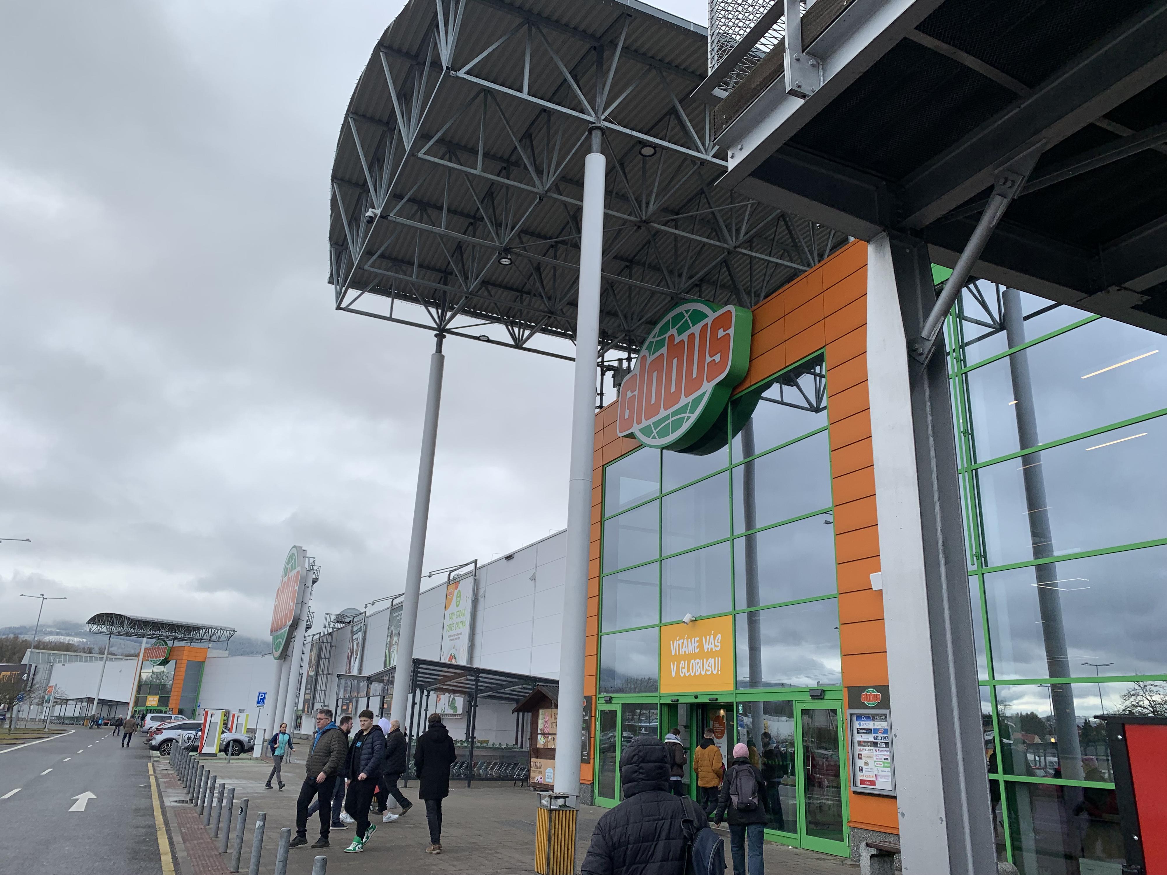 Globus Hypermarket foto 6