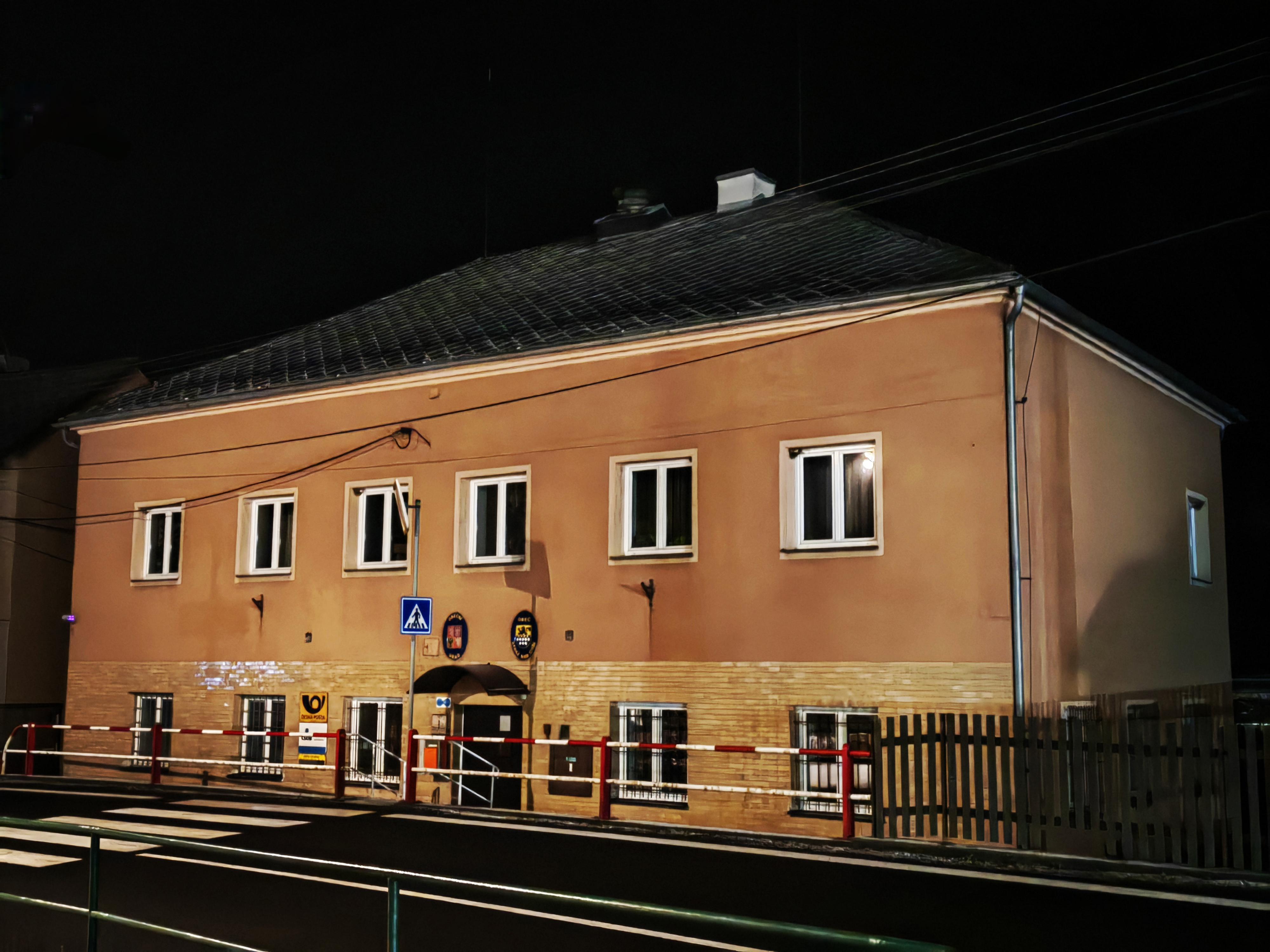 Stráž nad Ohří - obecní úřad foto 4