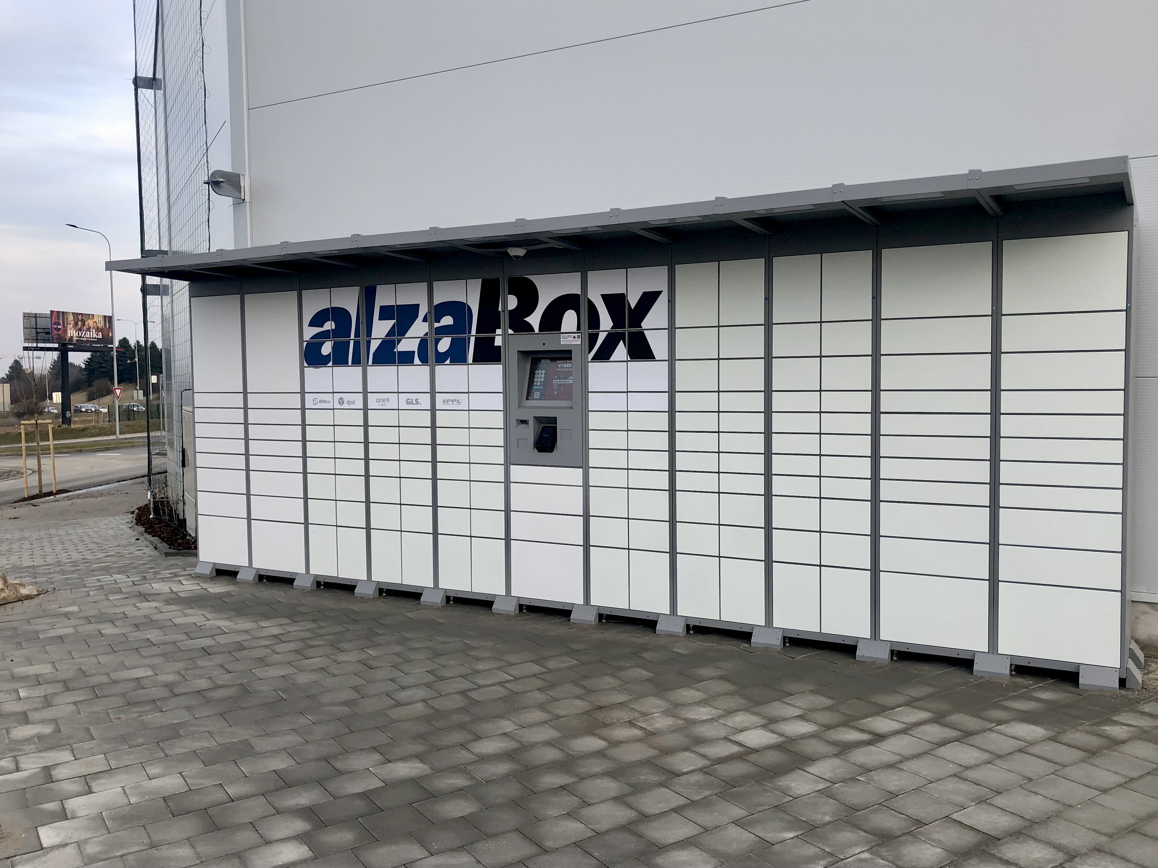 AlzaBox