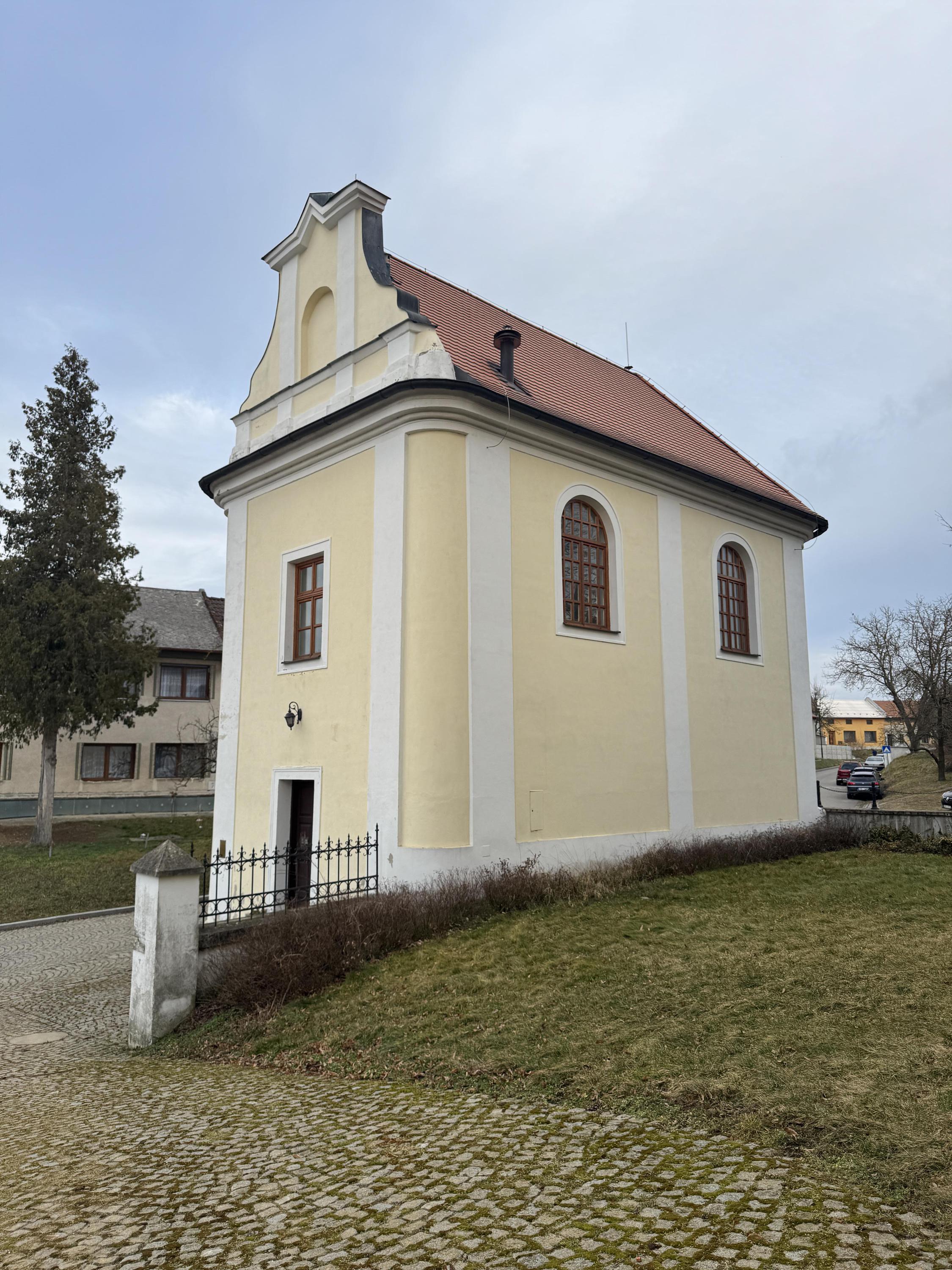 Obecní knihovna Tištín foto 6