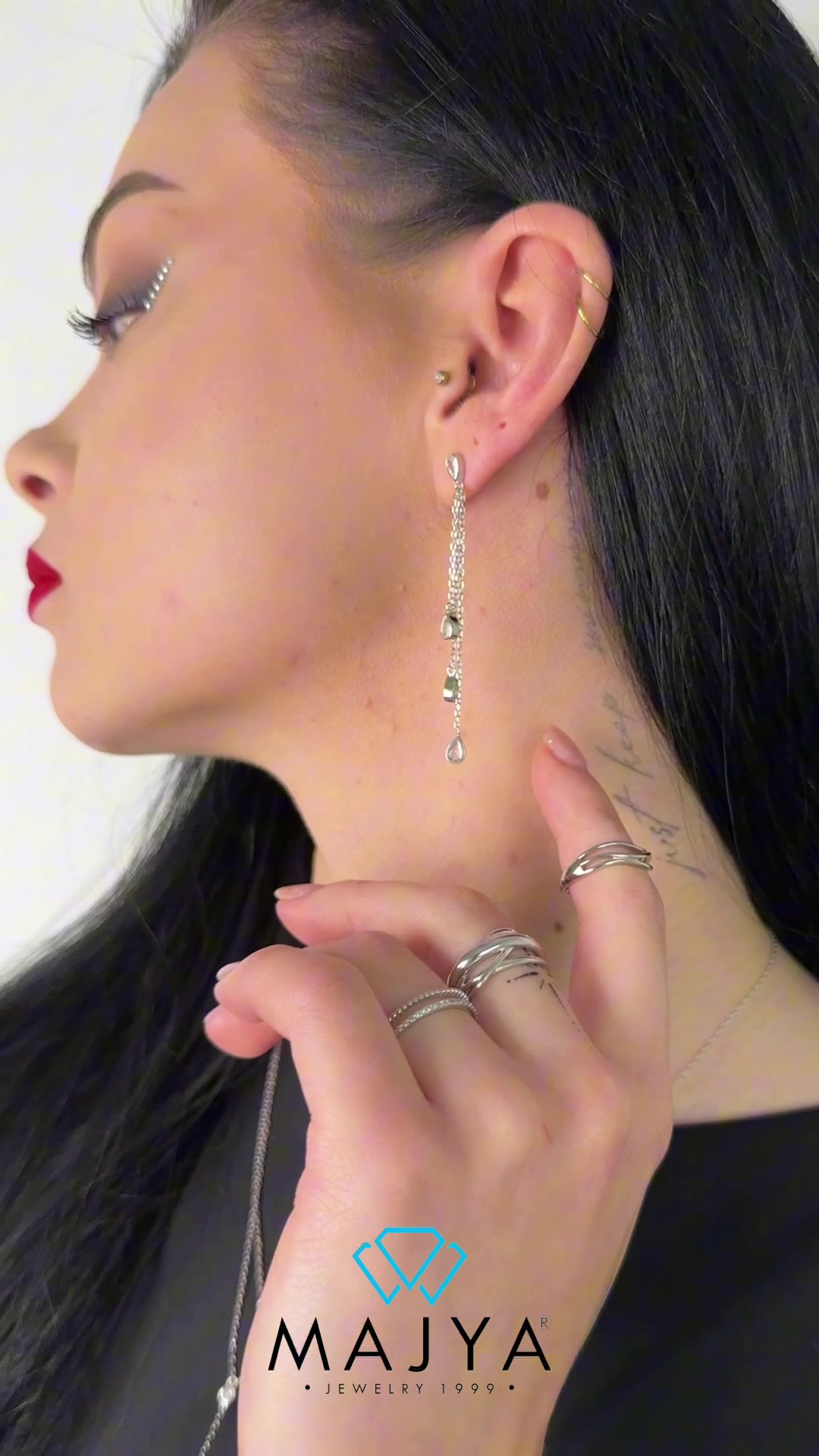 MAJYA - JEWELRY 1999 foto 2 (náhled videa)