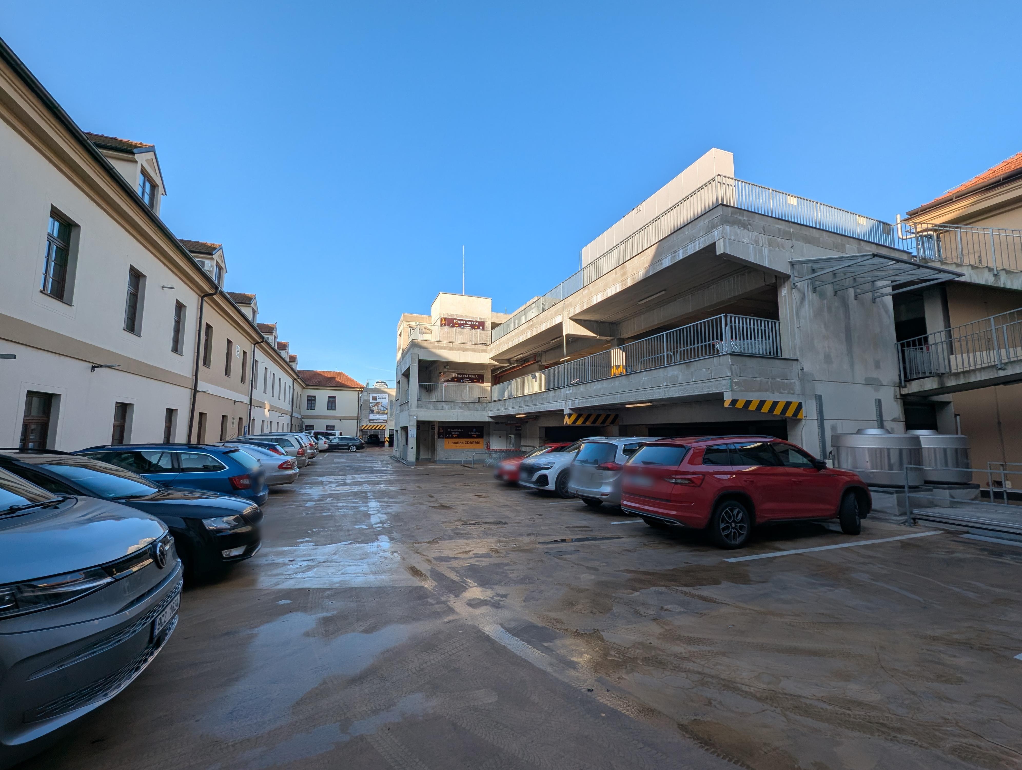 Mariánská - parkovací dům