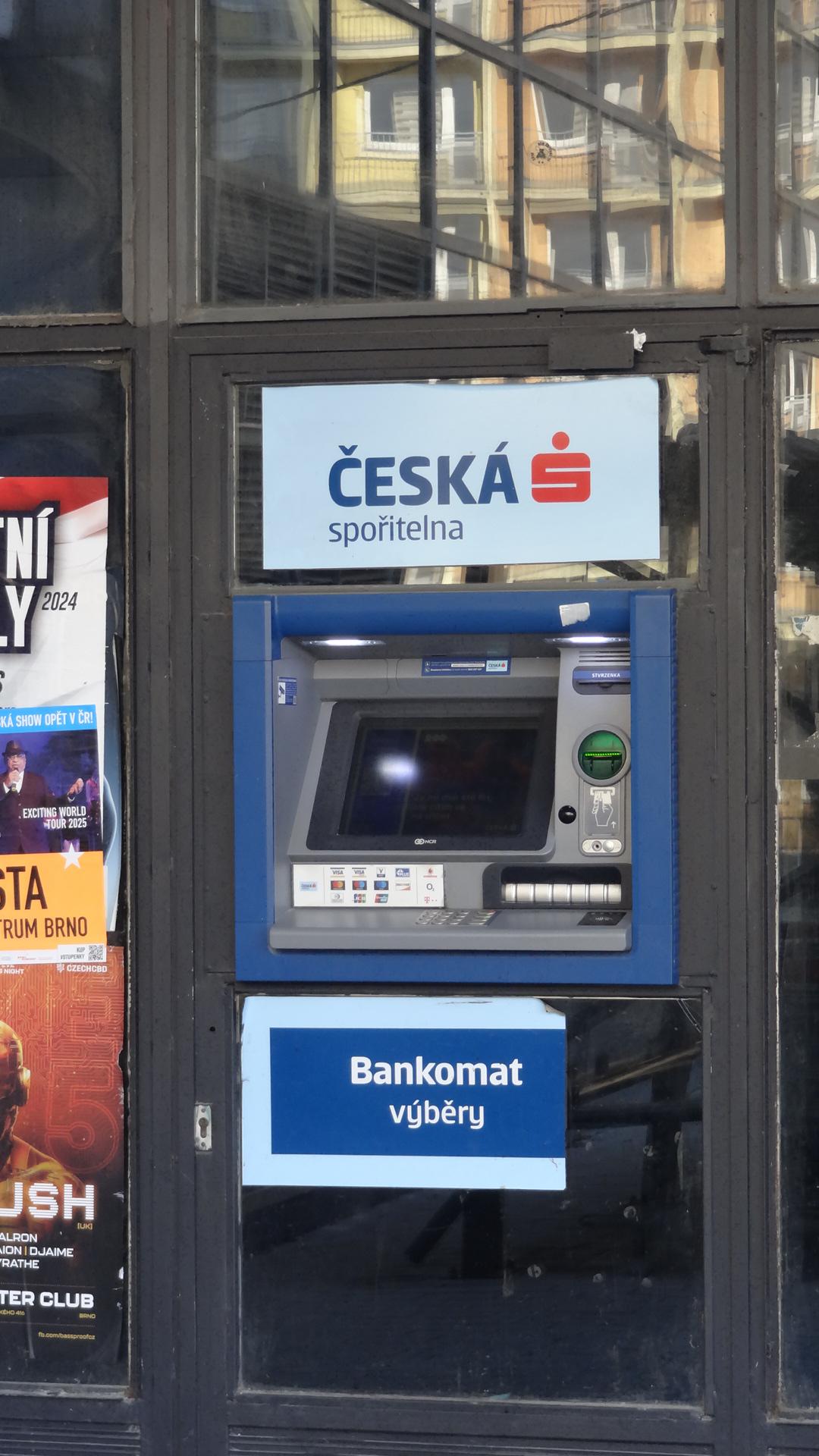 Bankomat České spořitelny foto 4