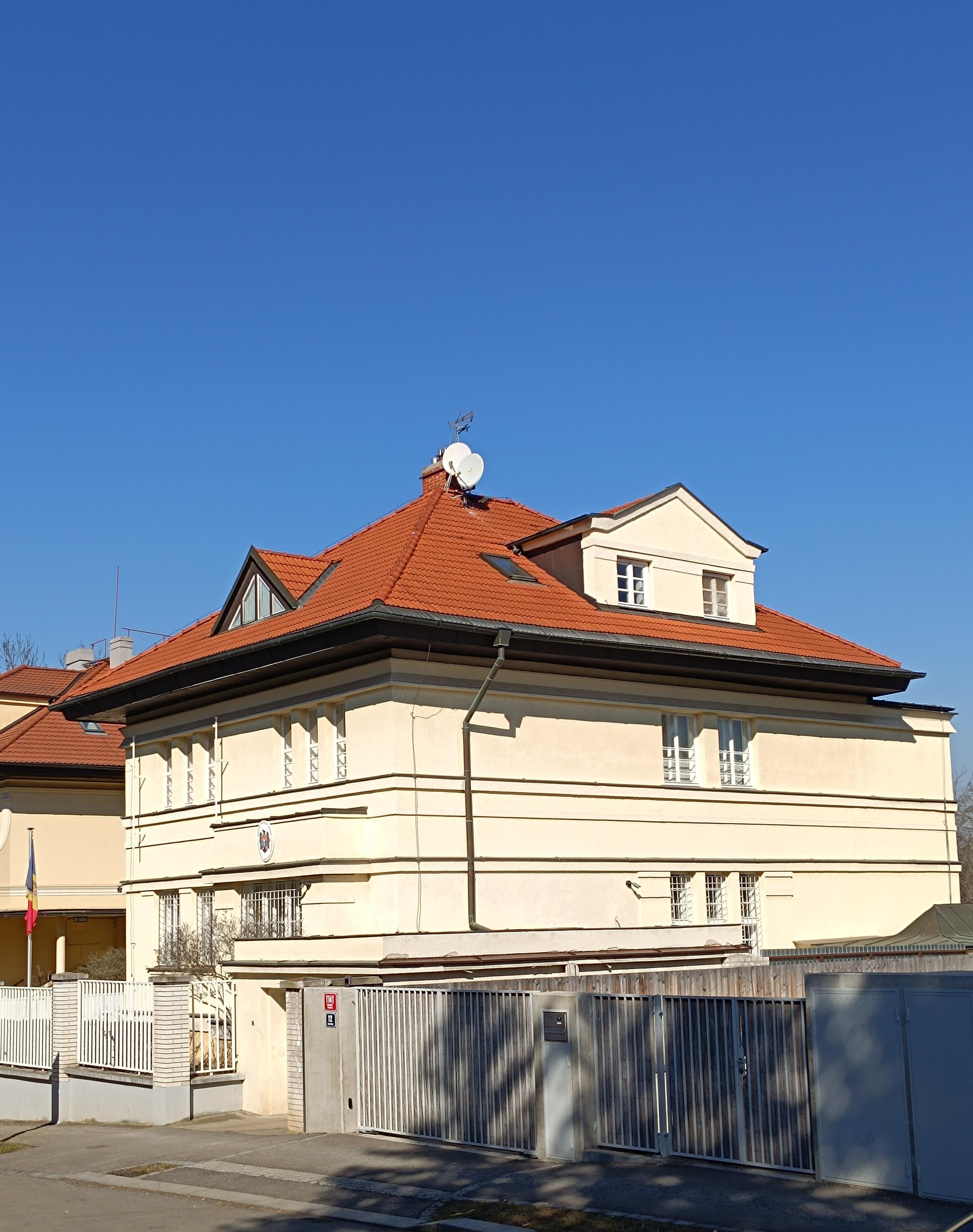 Moldavsko - Velvyslanectví Moldavské republiky foto 3