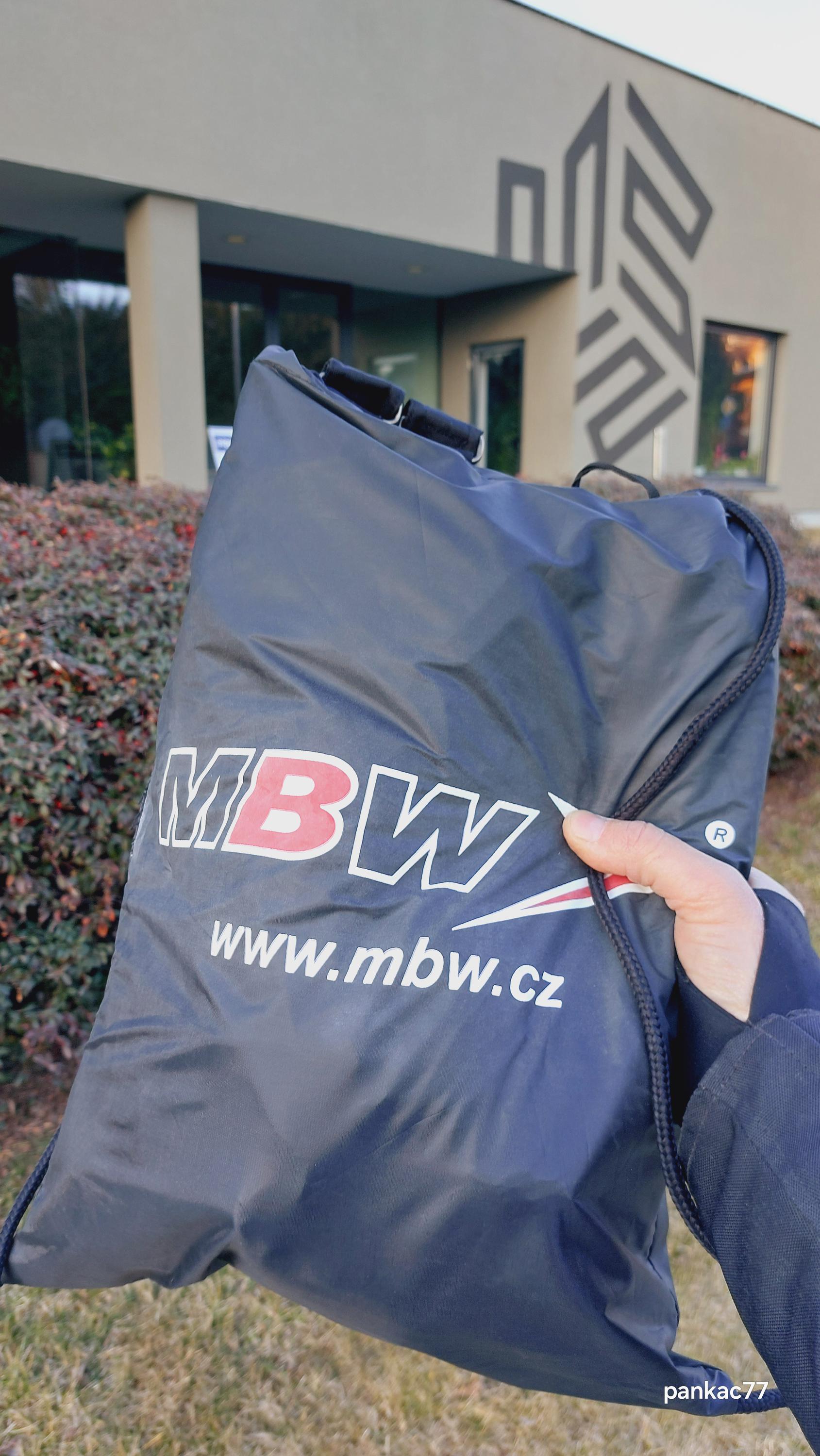 MBW oblékáme motorkáře foto 5